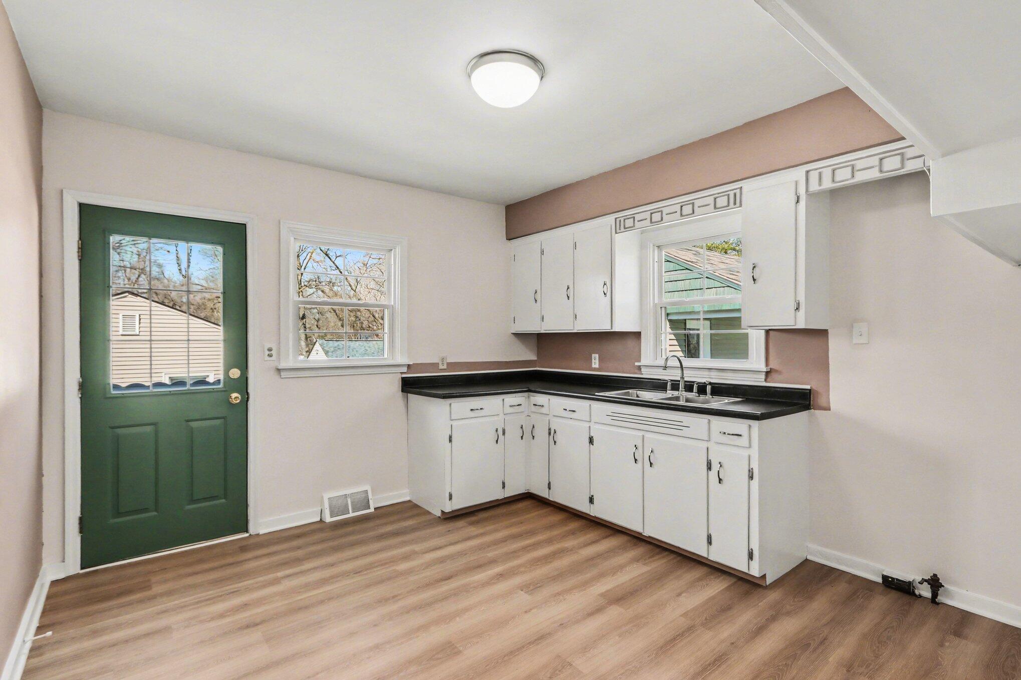 1728 Texel Drive Kalamazoo MI 49004