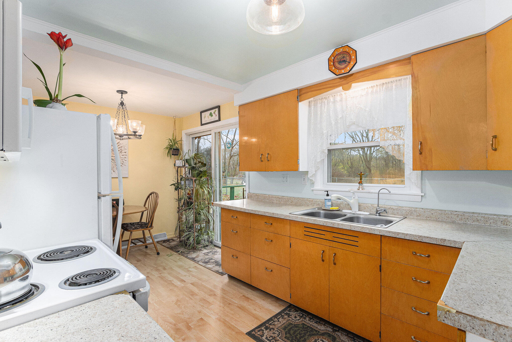 4104 Nazareth Road Kalamazoo MI 49004