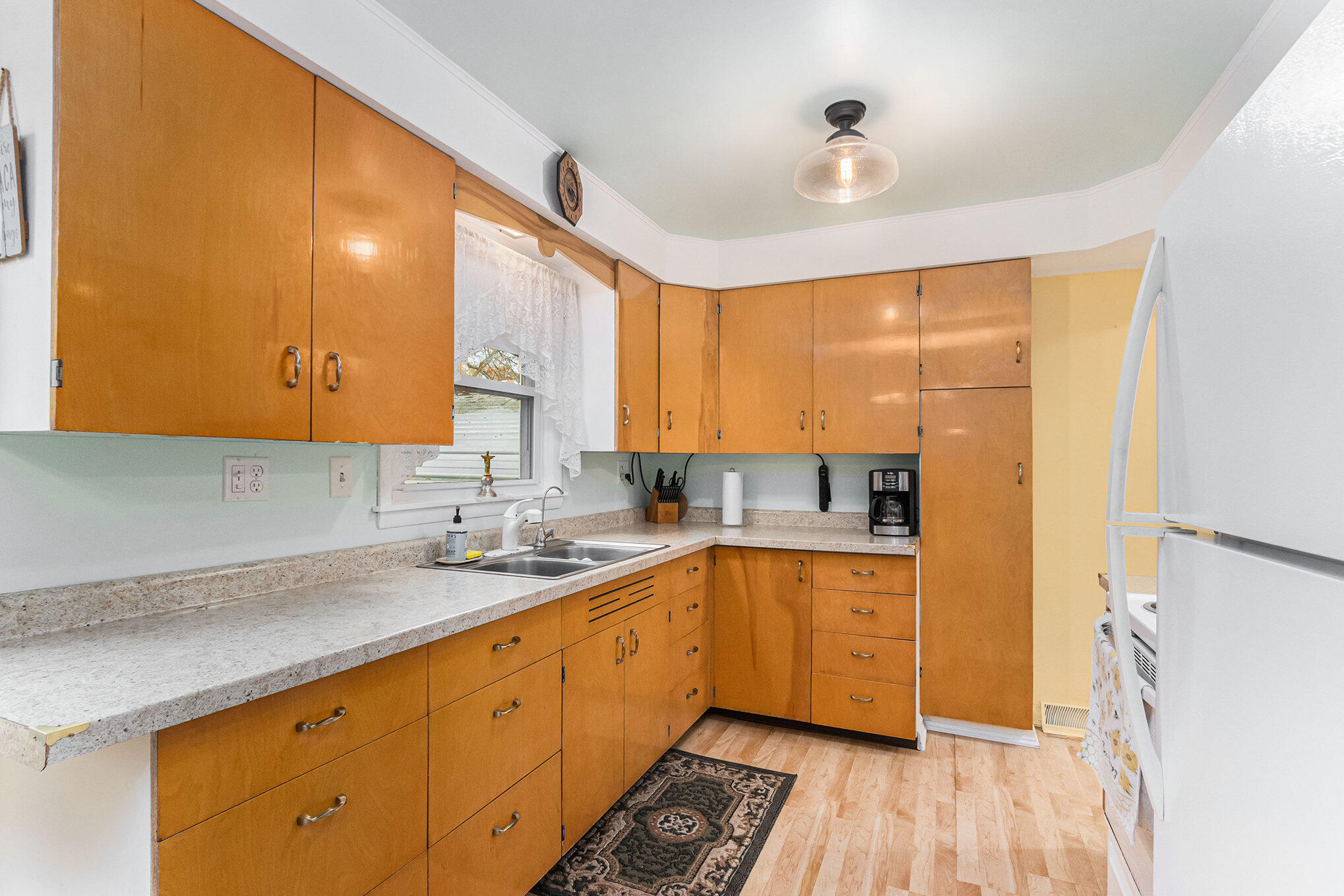 4104 Nazareth Road Kalamazoo MI 49004