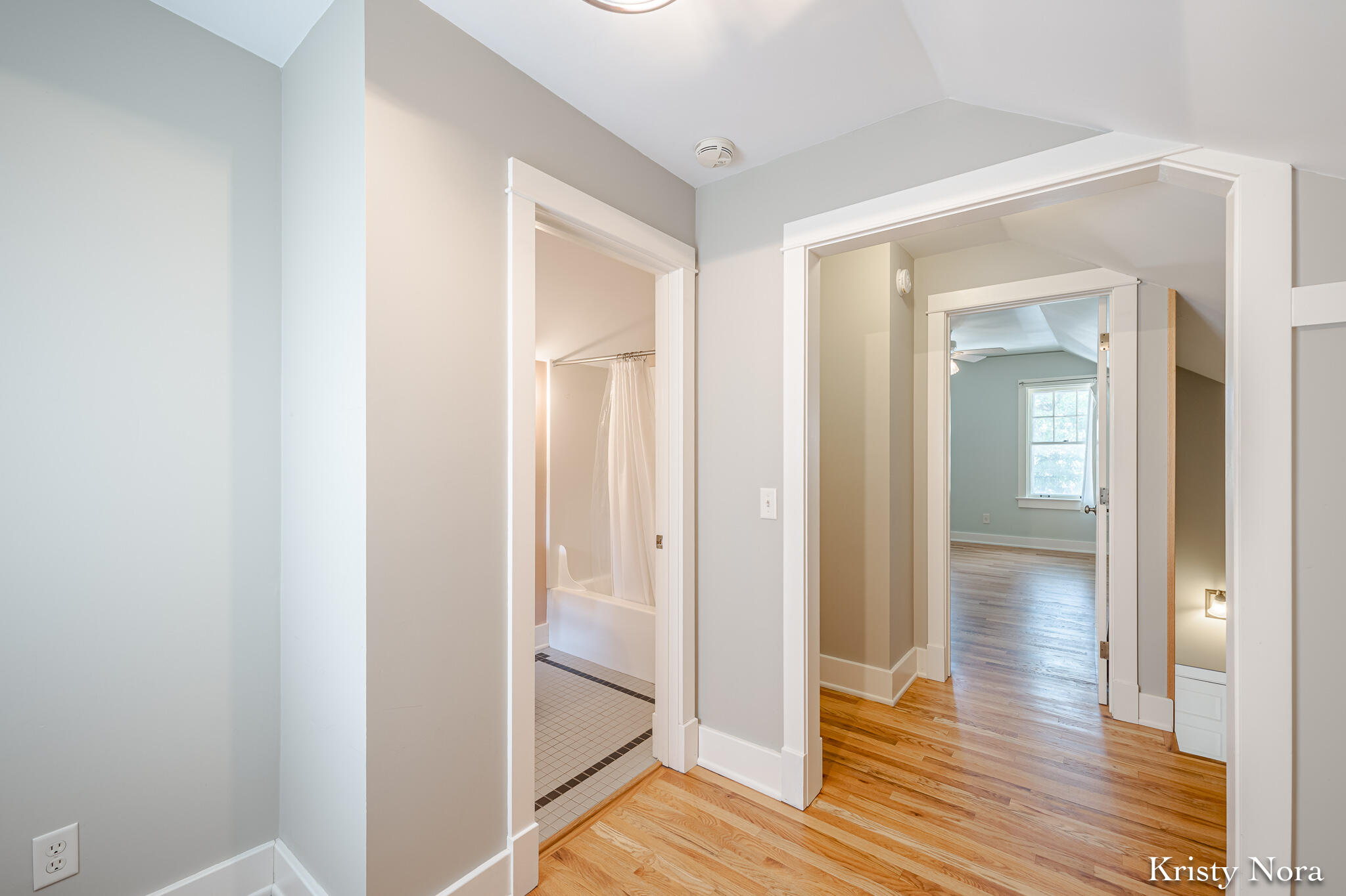 244 SE Prospect Avenue SE Grand Rapids MI 49503