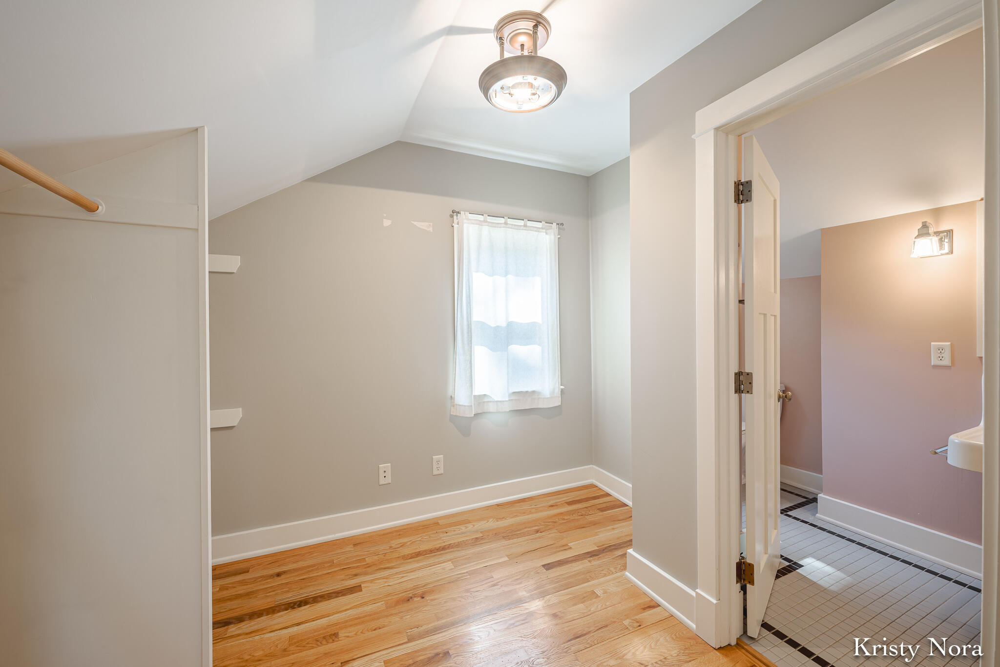 244 SE Prospect Avenue SE Grand Rapids MI 49503