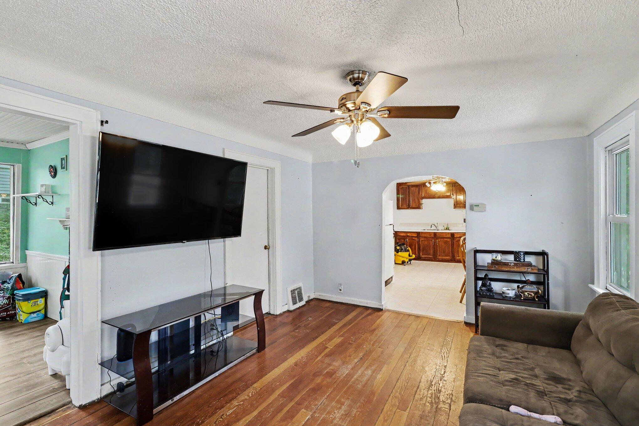 425 Garland Street Kalamazoo MI 49001