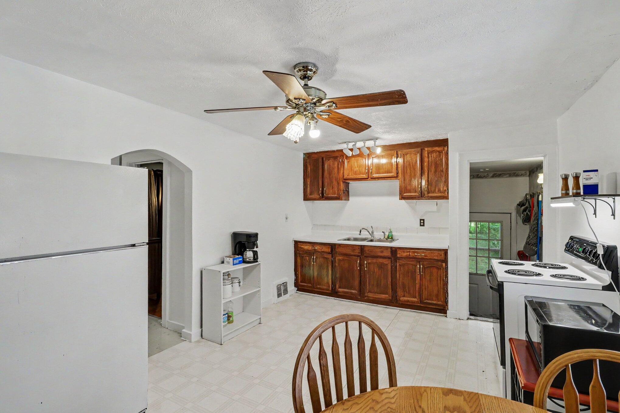 425 Garland Street Kalamazoo MI 49001