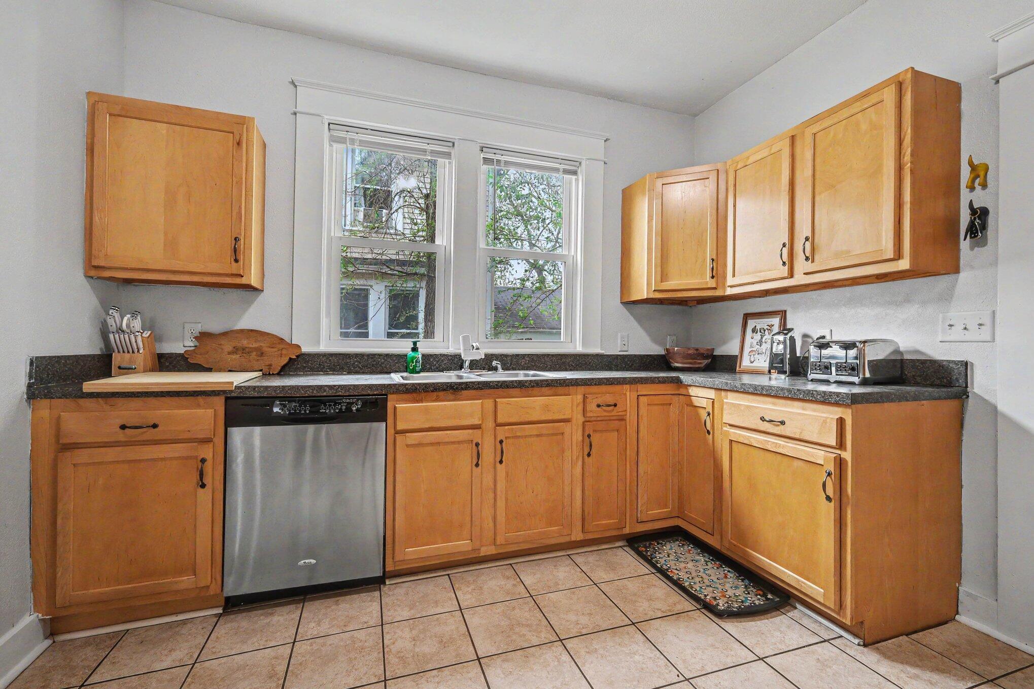 1428 Lafayette Avenue SE Grand Rapids MI 49507