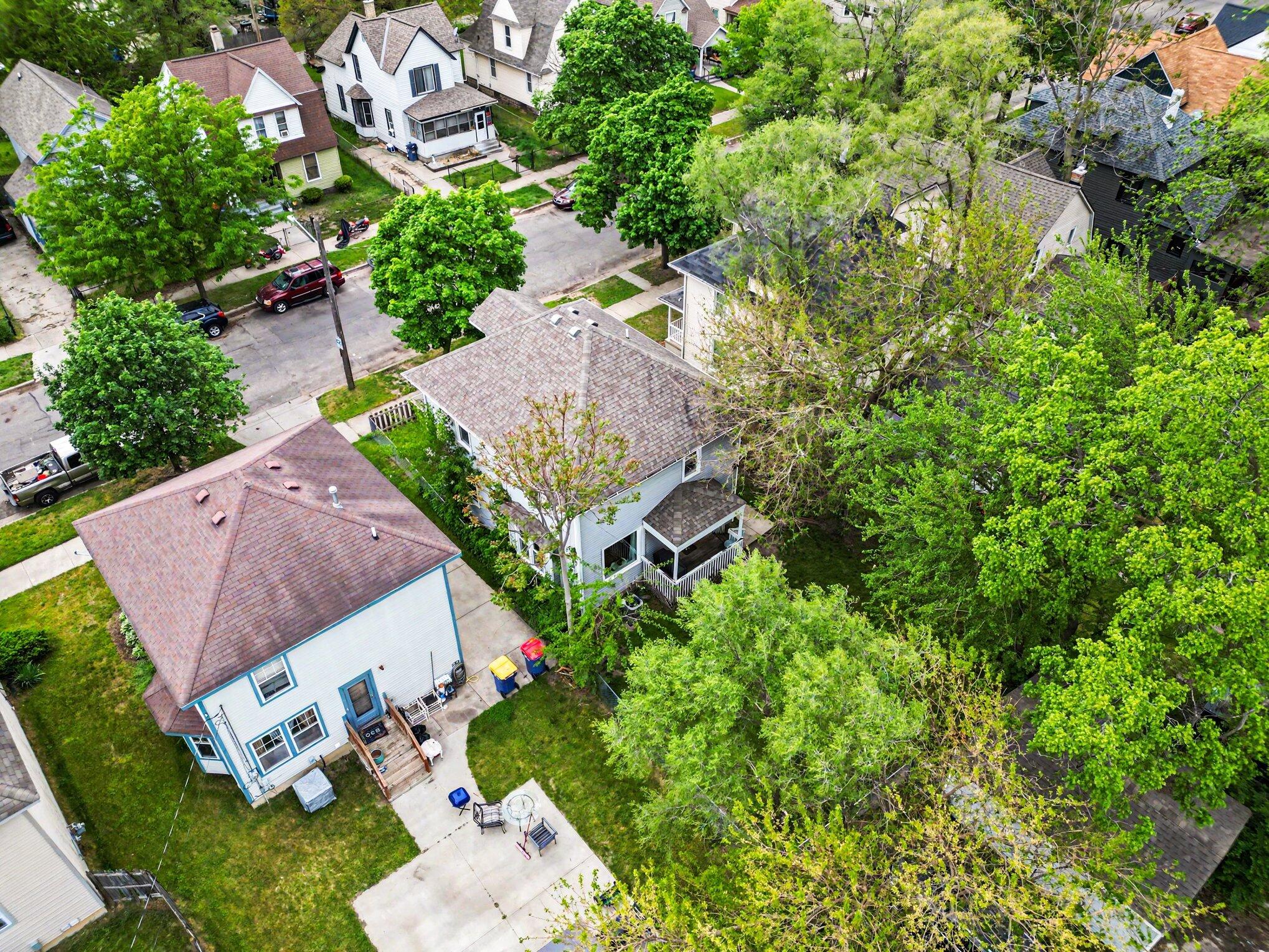 1428 Lafayette Avenue SE Grand Rapids MI 49507