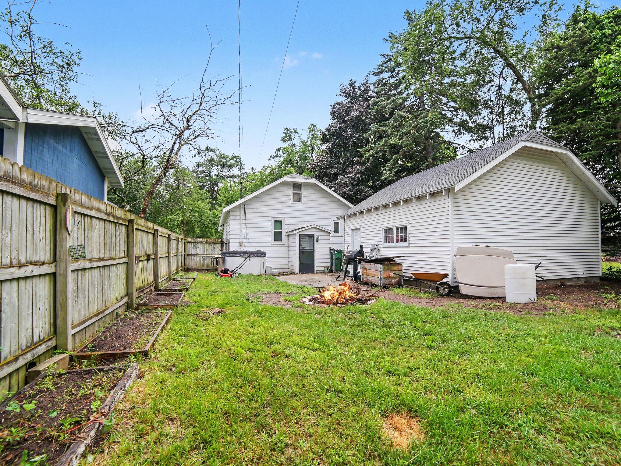 2222 Crozier Avenue Muskegon MI 49441