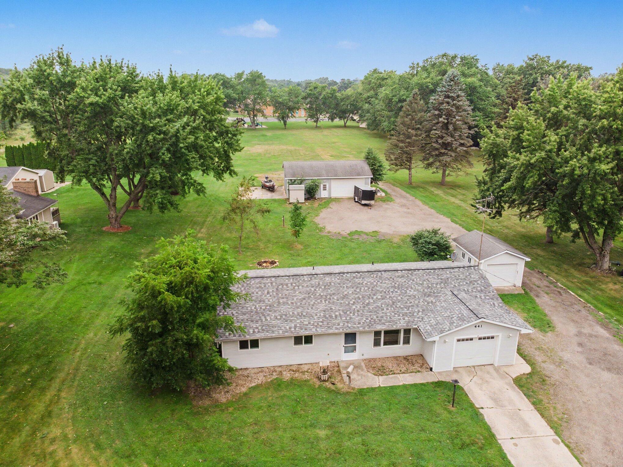 441 Moccasin Street Buchanan MI 49107
