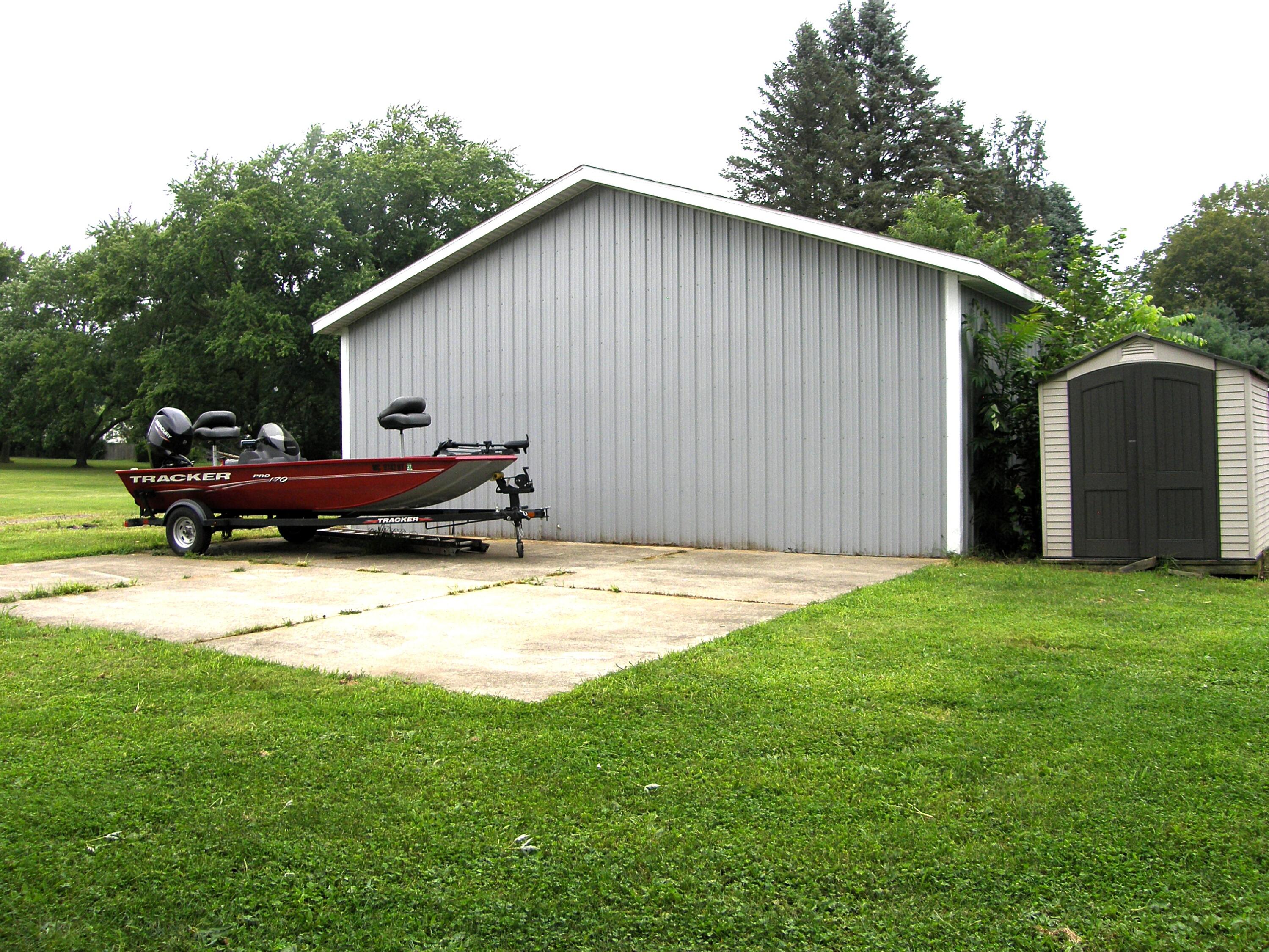 441 Moccasin Street Buchanan MI 49107