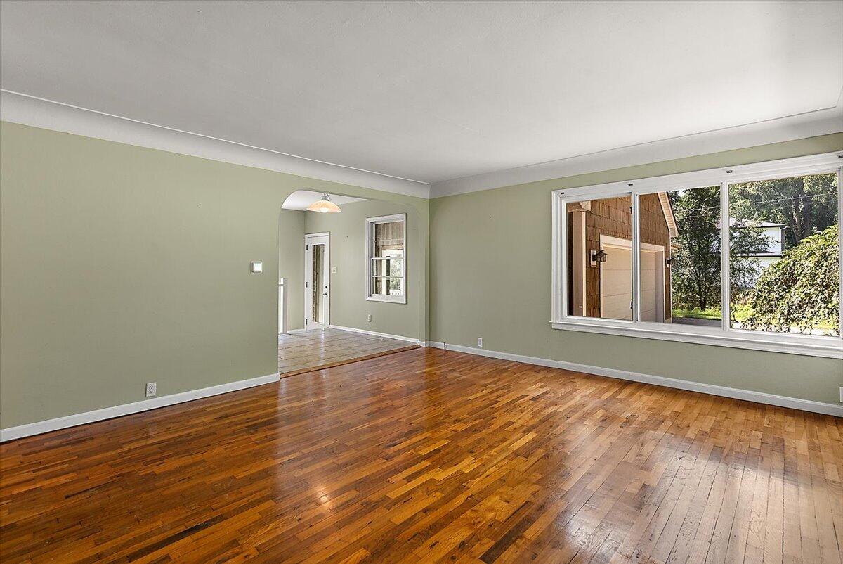 114 River Hills Drive Holland MI 49424
