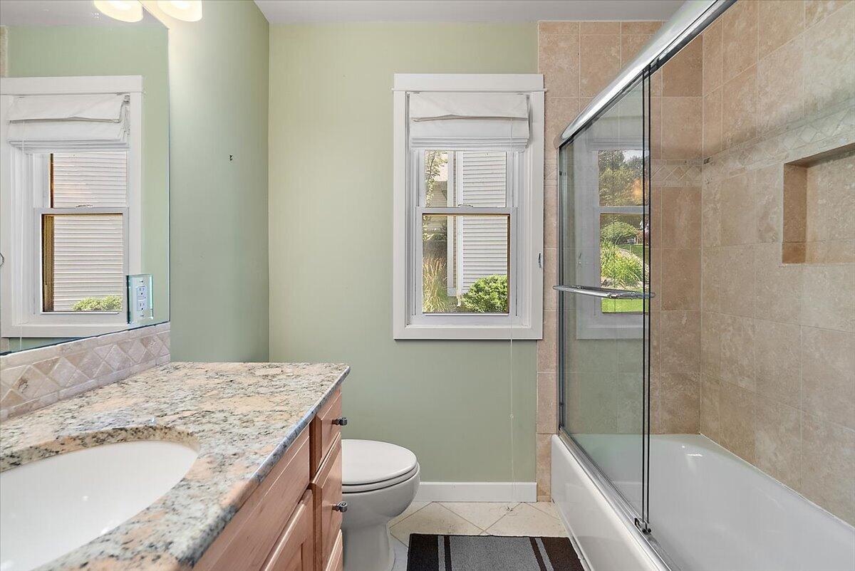 114 River Hills Drive Holland MI 49424