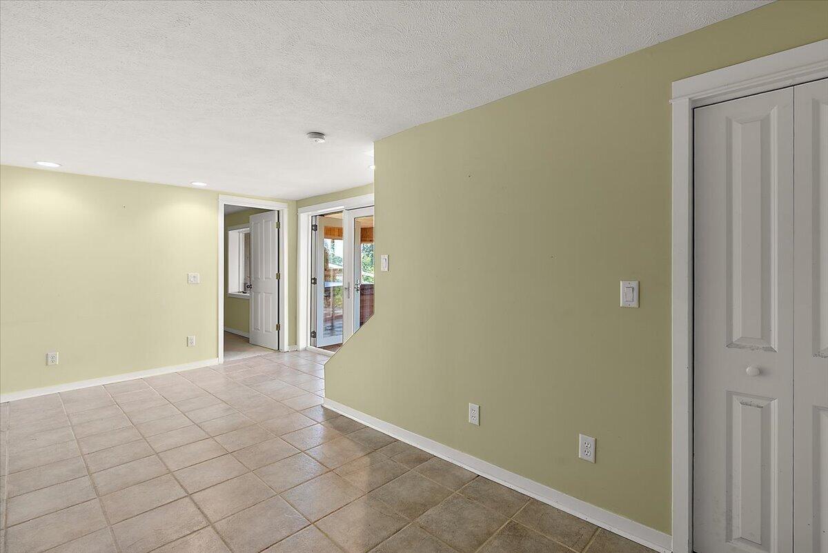 114 River Hills Drive Holland MI 49424