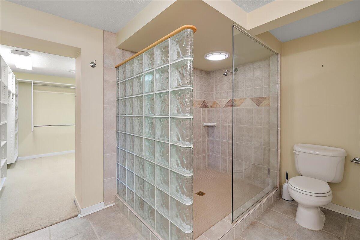 114 River Hills Drive Holland MI 49424