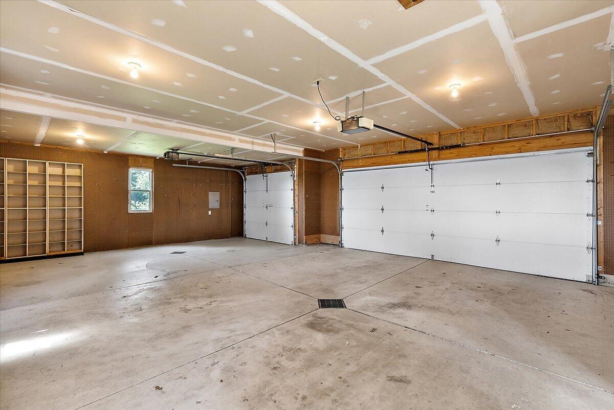 114 River Hills Drive Holland MI 49424