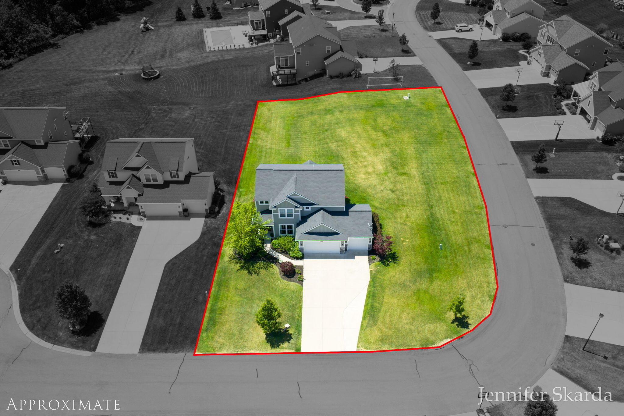 2930 E Morgan Trail NE Rockford MI 49341