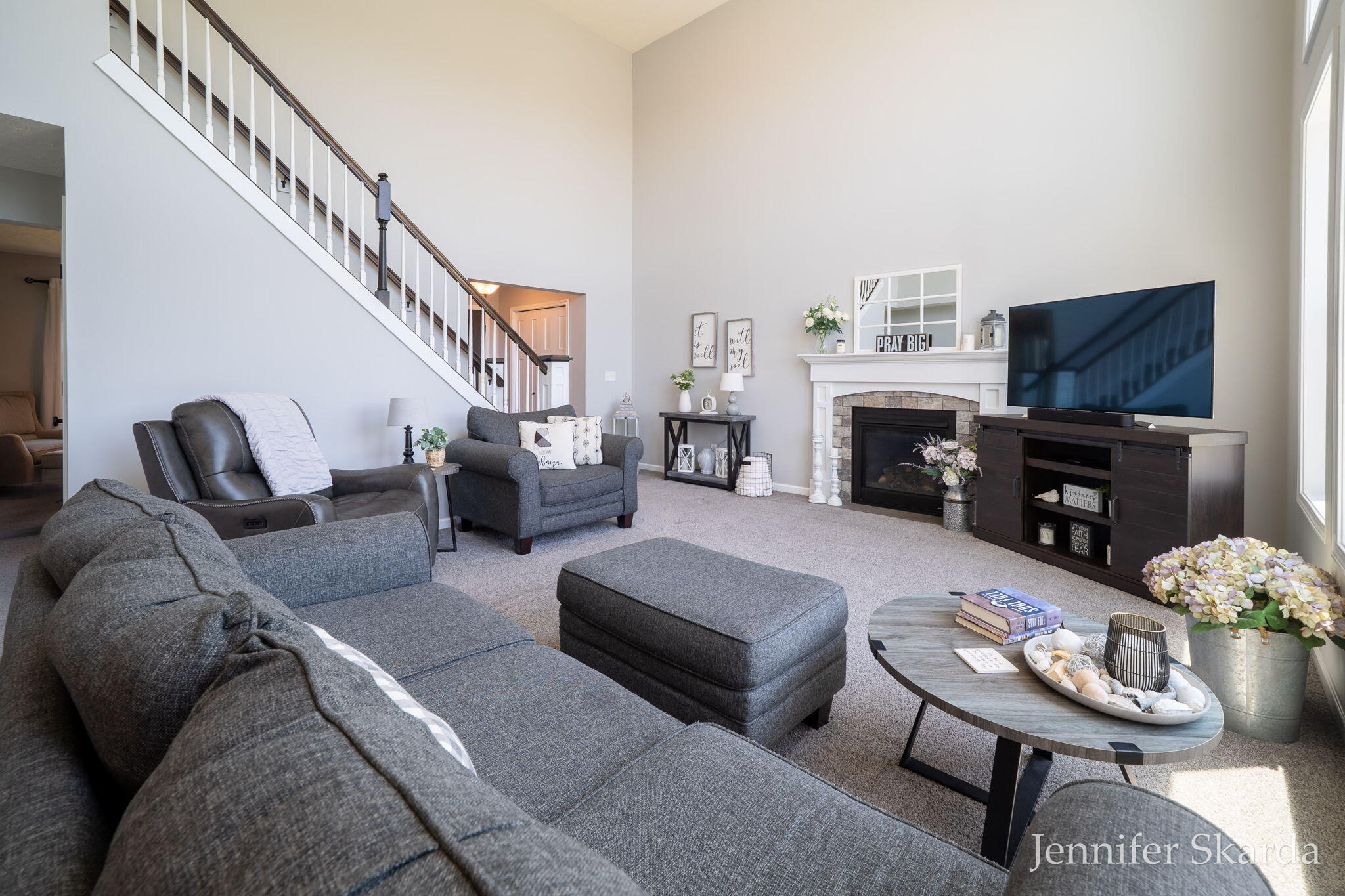 2930 E Morgan Trail NE Rockford MI 49341