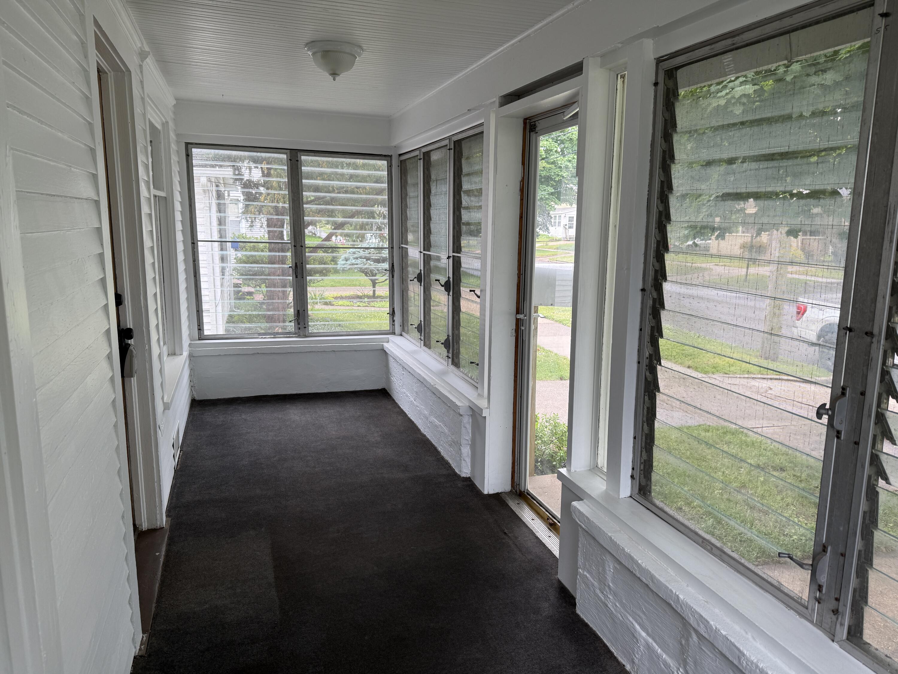 2074 Prospect Avenue NE Grand Rapids MI 49505