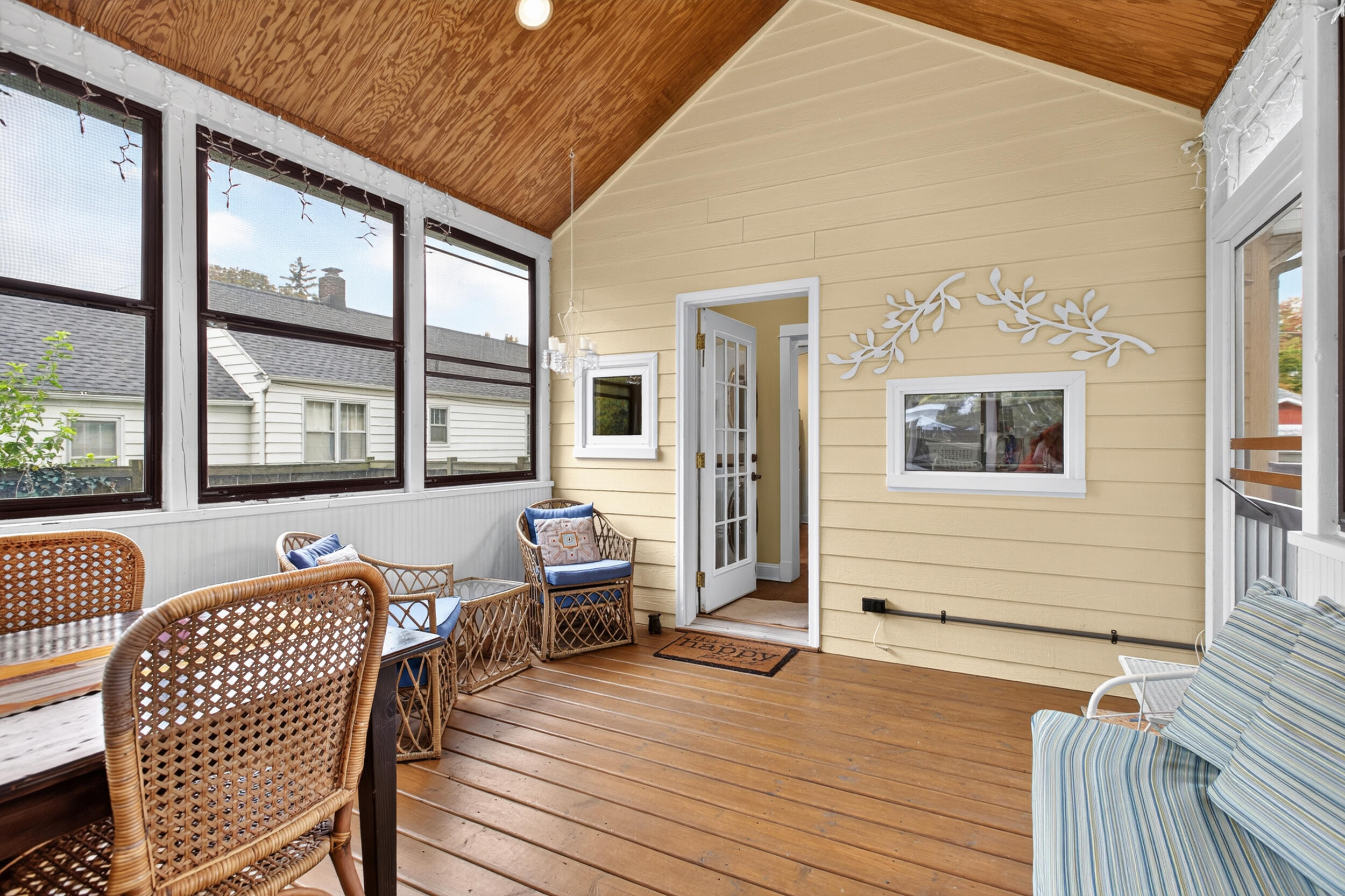 404 Cherry Street Three Oaks MI 49128
