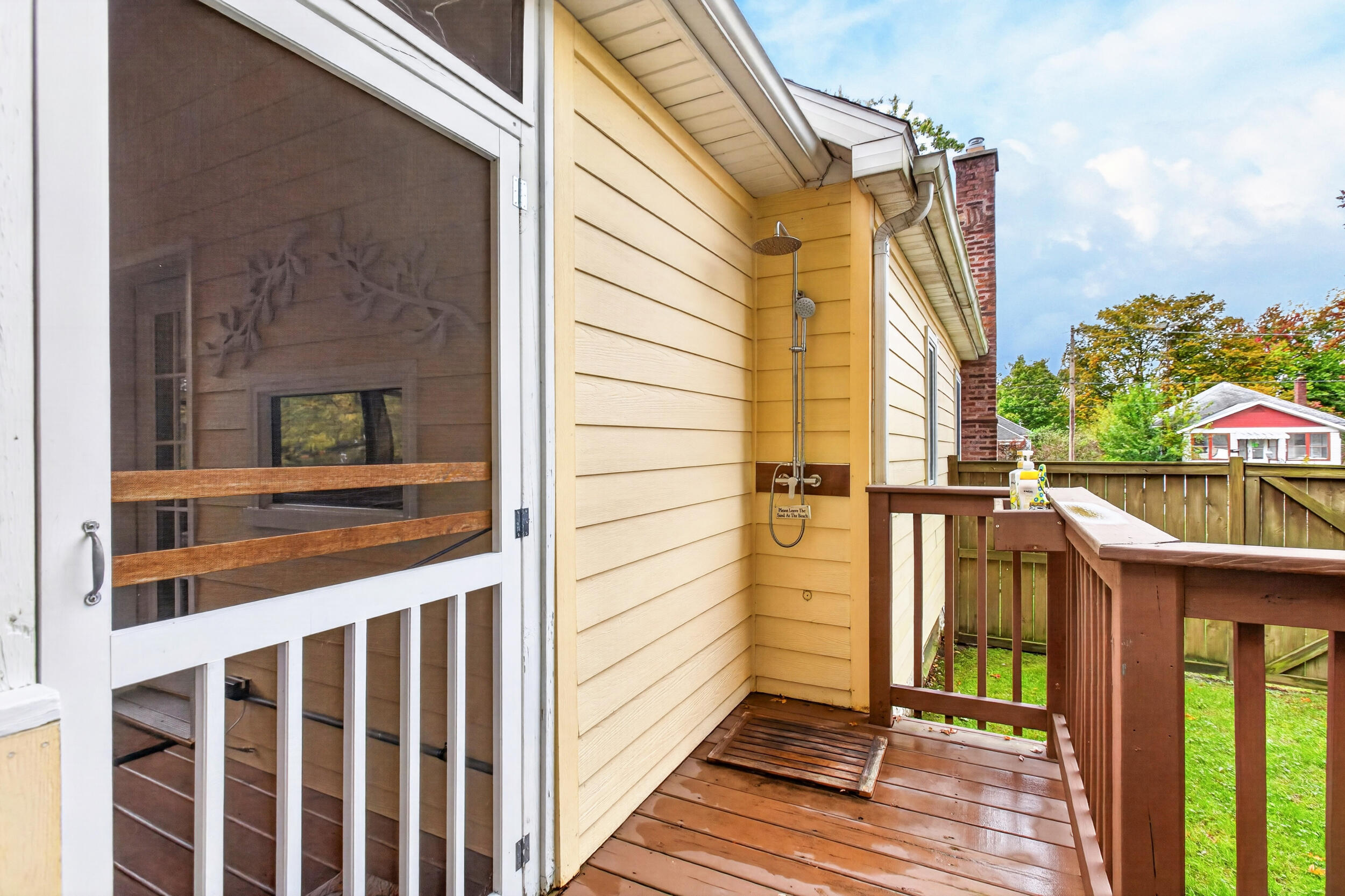 404 Cherry Street Three Oaks MI 49128