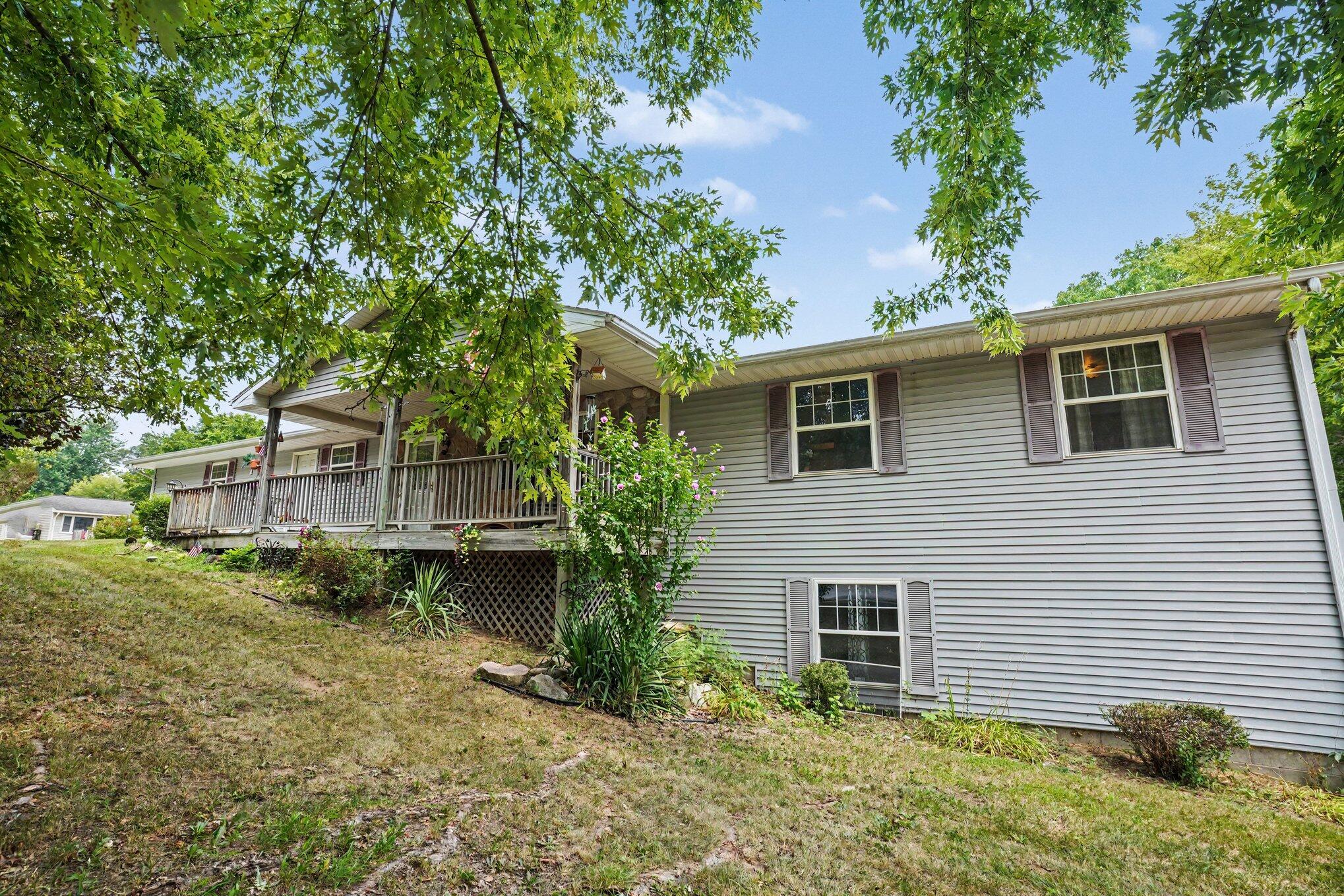 1946 Nazareth Road Kalamazoo MI 49048