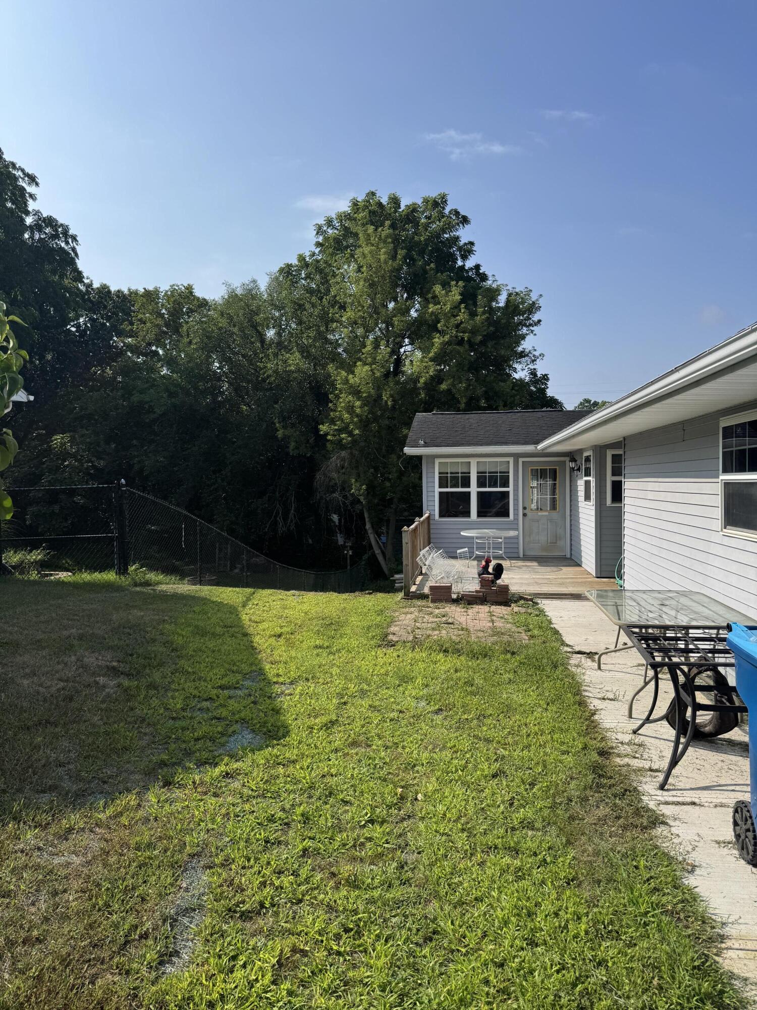 1946 Nazareth Road Kalamazoo MI 49048
