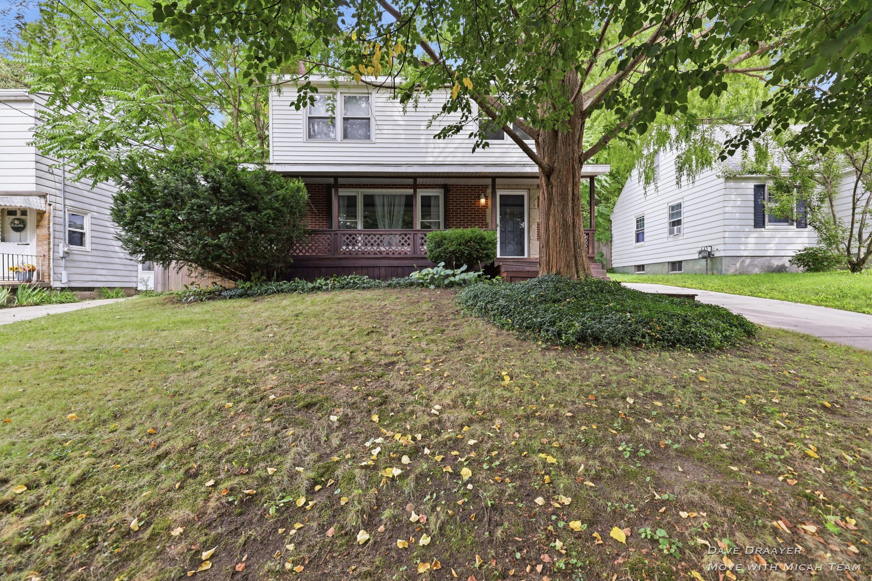 1512 Sylvan Avenue SE Grand Rapids MI 49506