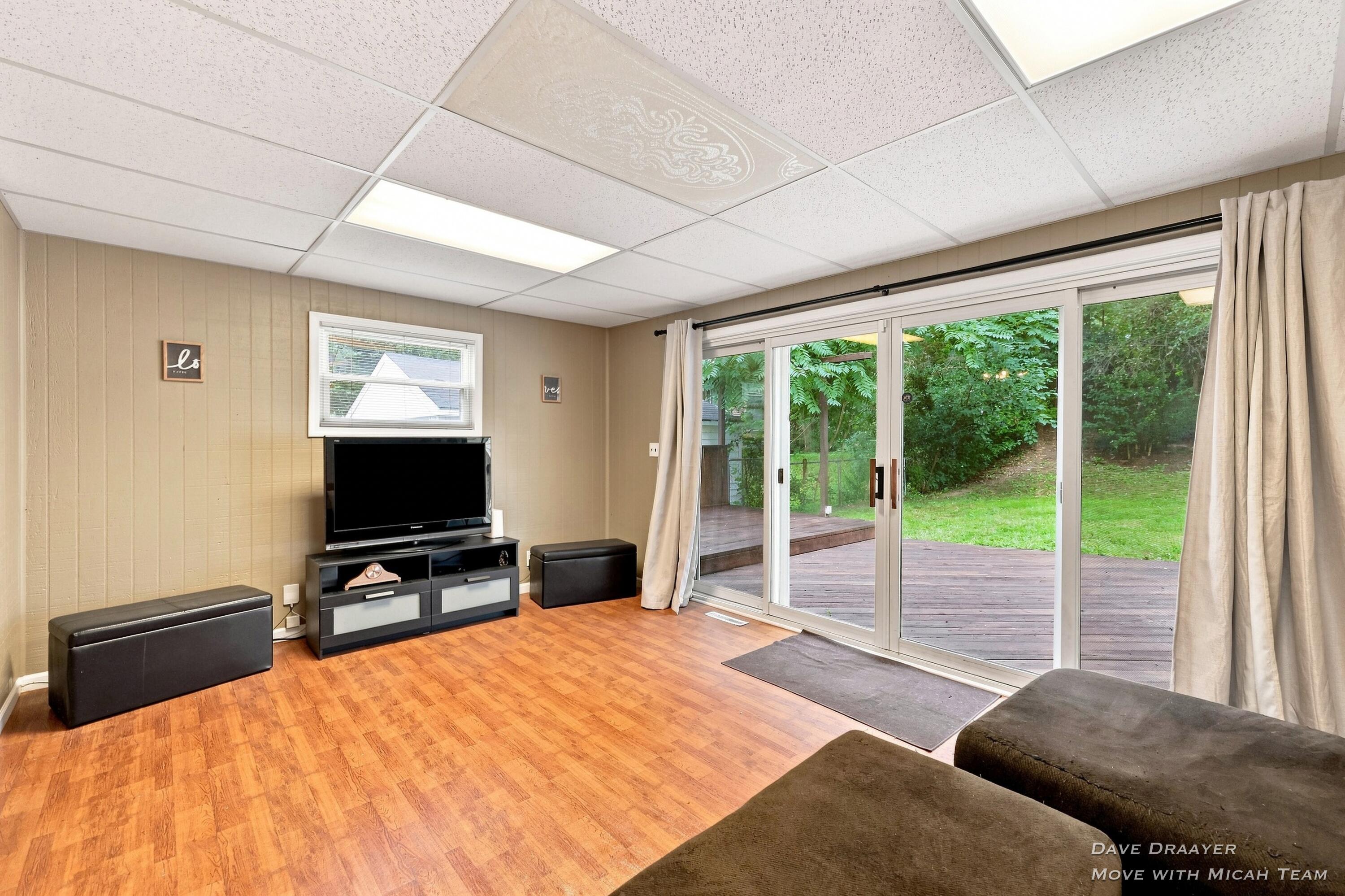 1512 Sylvan Avenue SE Grand Rapids MI 49506