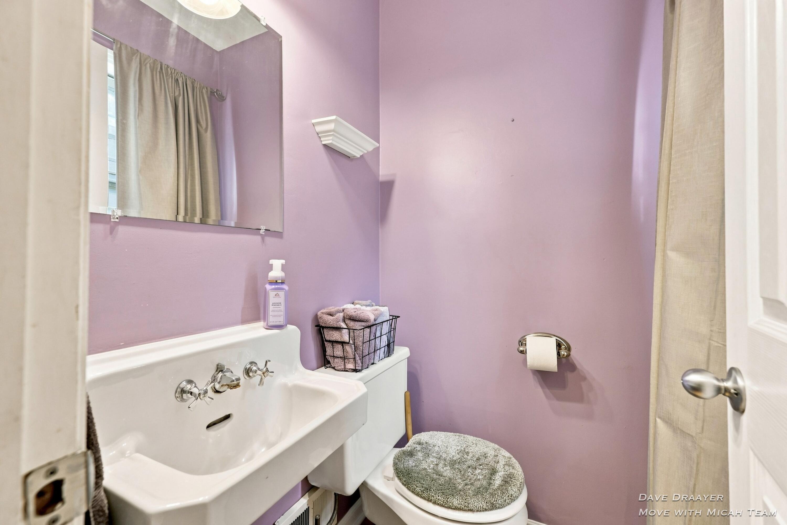 1512 Sylvan Avenue SE Grand Rapids MI 49506