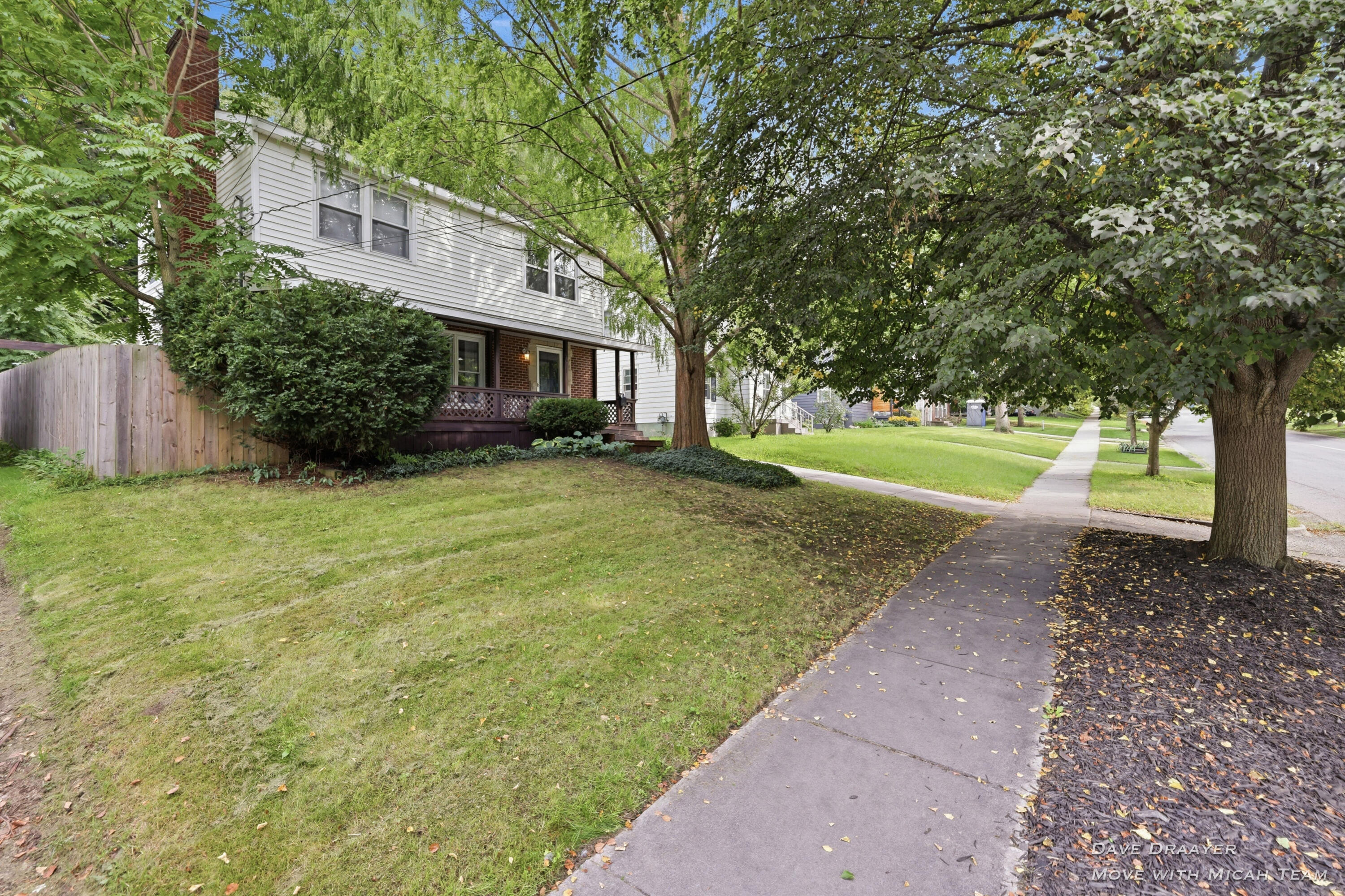 1512 Sylvan Avenue SE Grand Rapids MI 49506