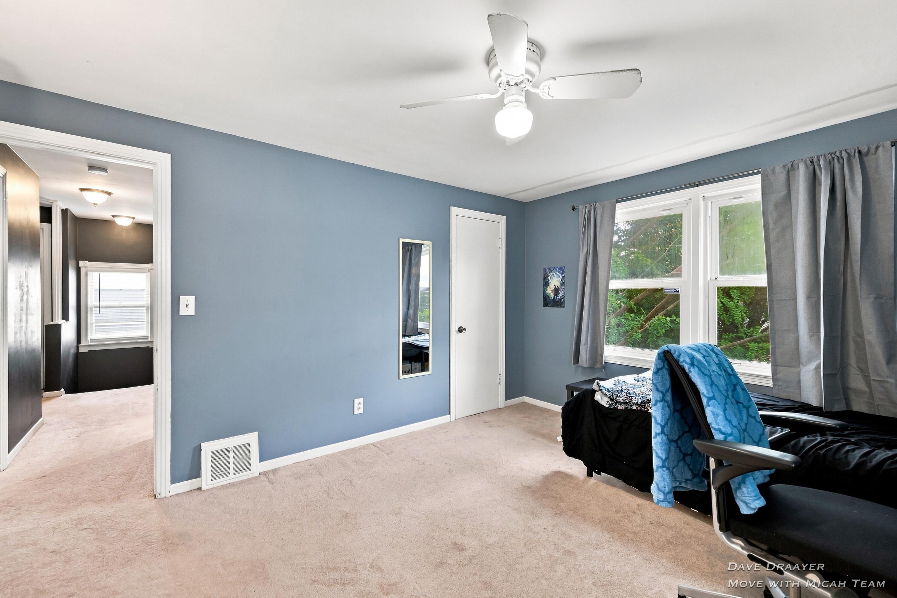 1512 Sylvan Avenue SE Grand Rapids MI 49506