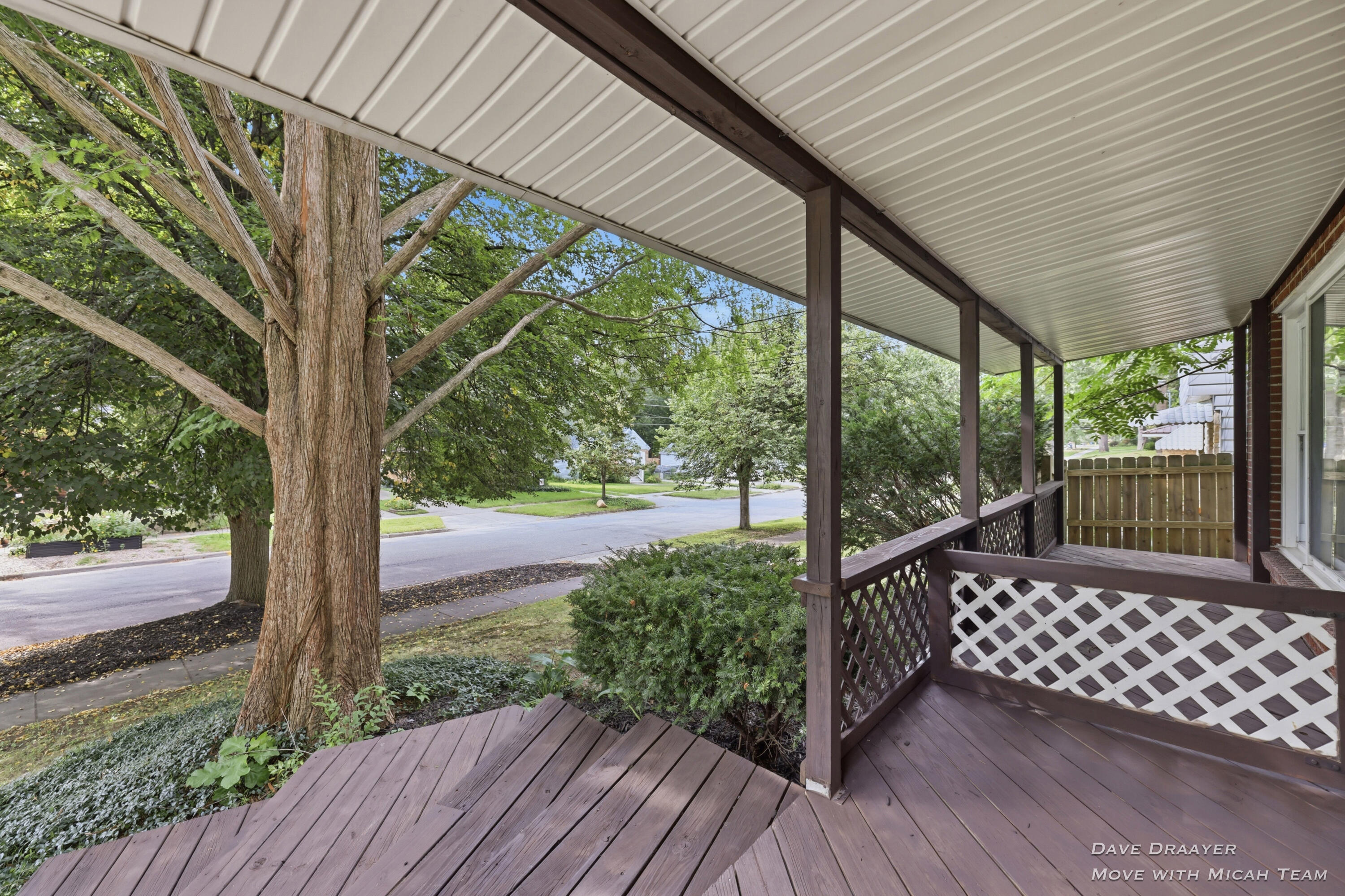 1512 Sylvan Avenue SE Grand Rapids MI 49506