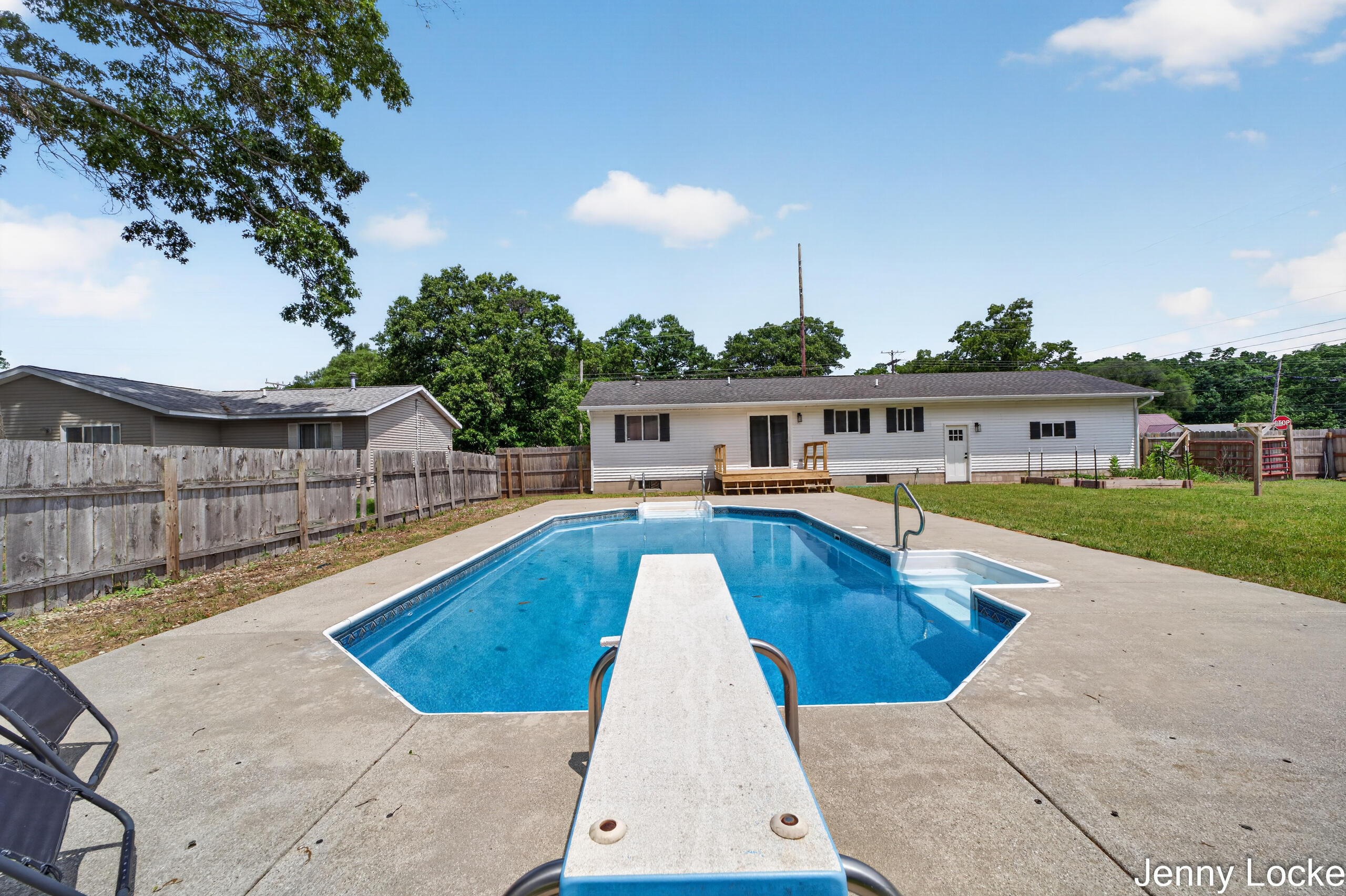 2391 Macarthur Road Muskegon MI 49442