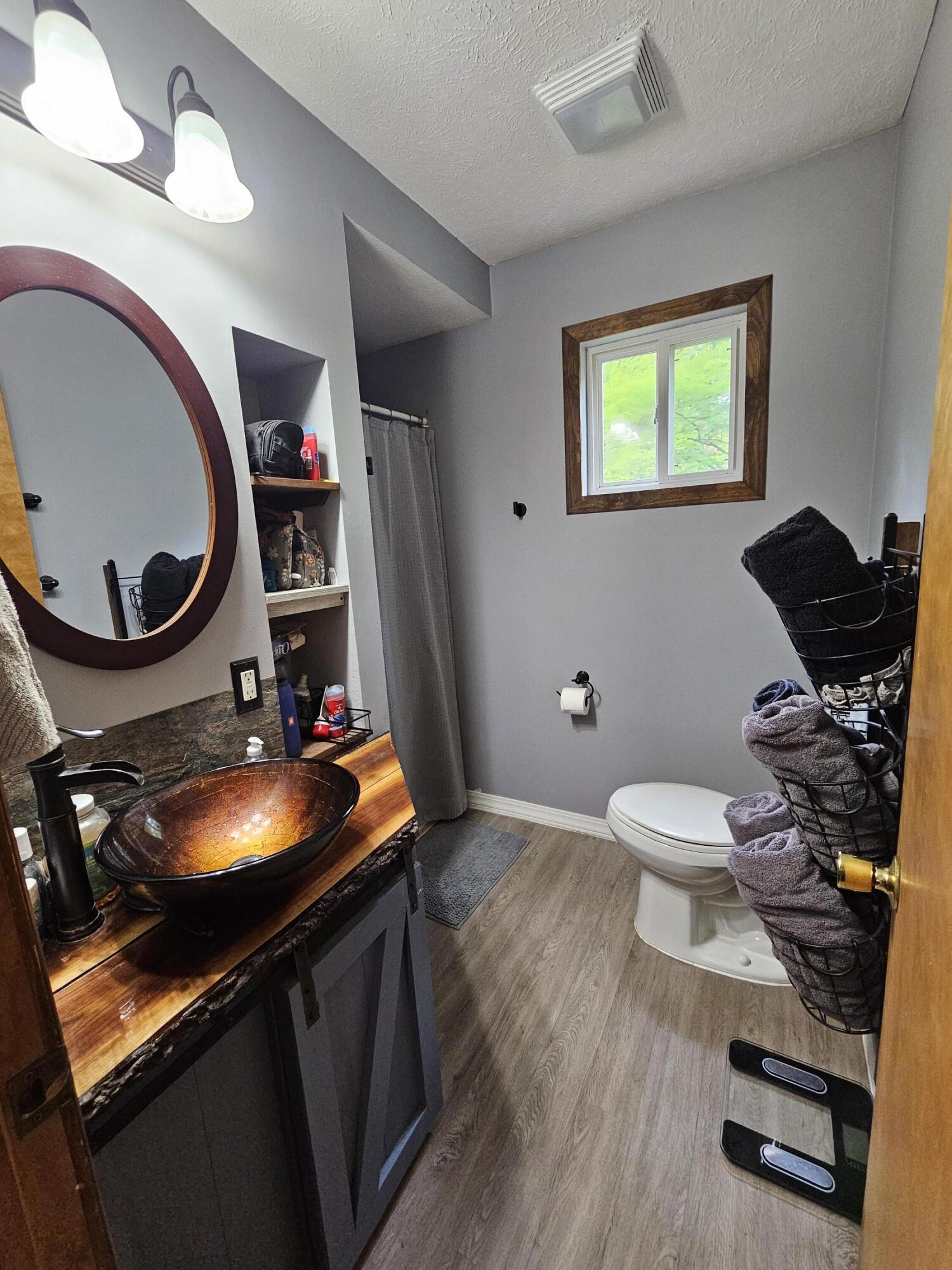 1695 Simonelli Road Muskegon MI 49445