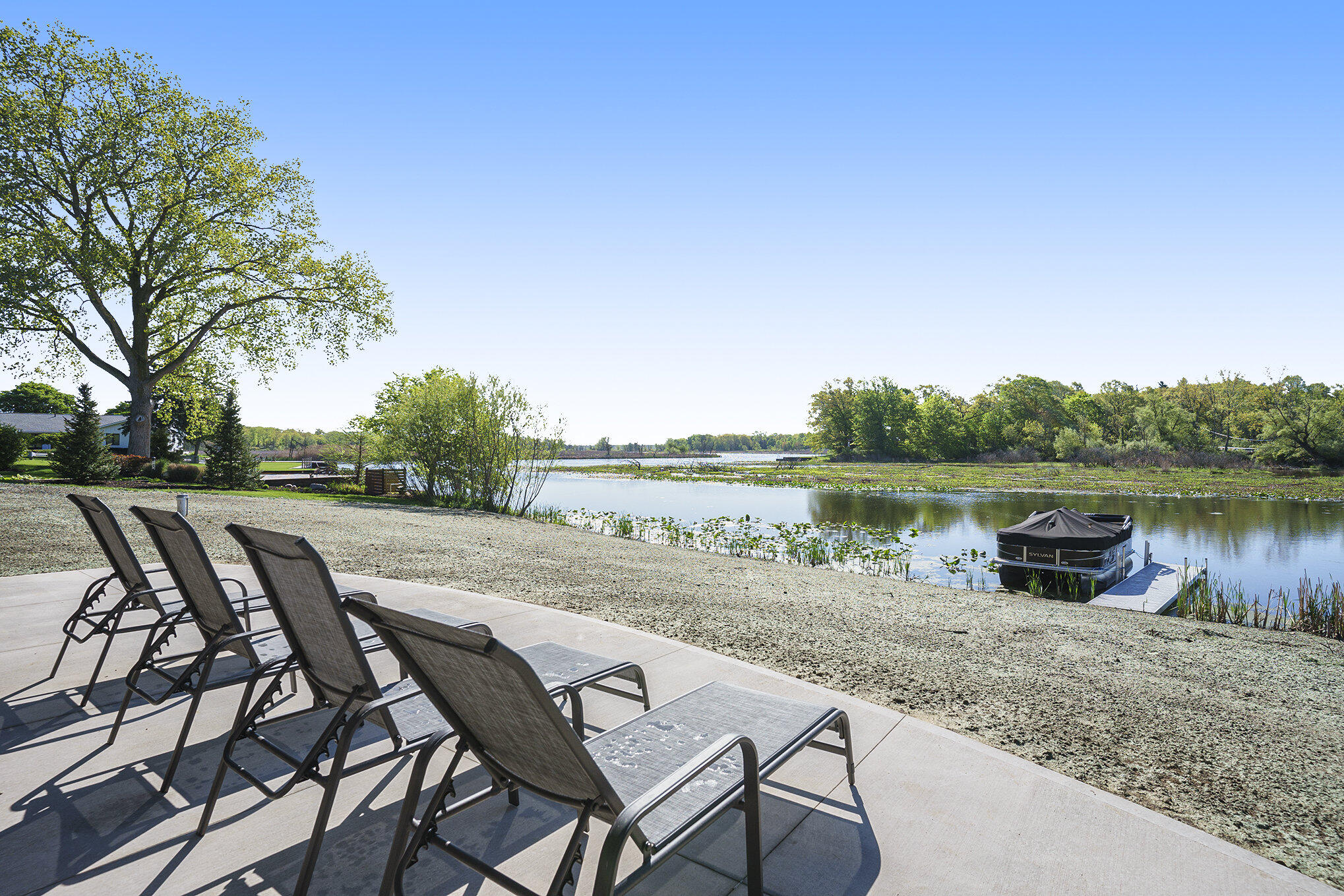 3017 Newport Drive Fennville MI 49408