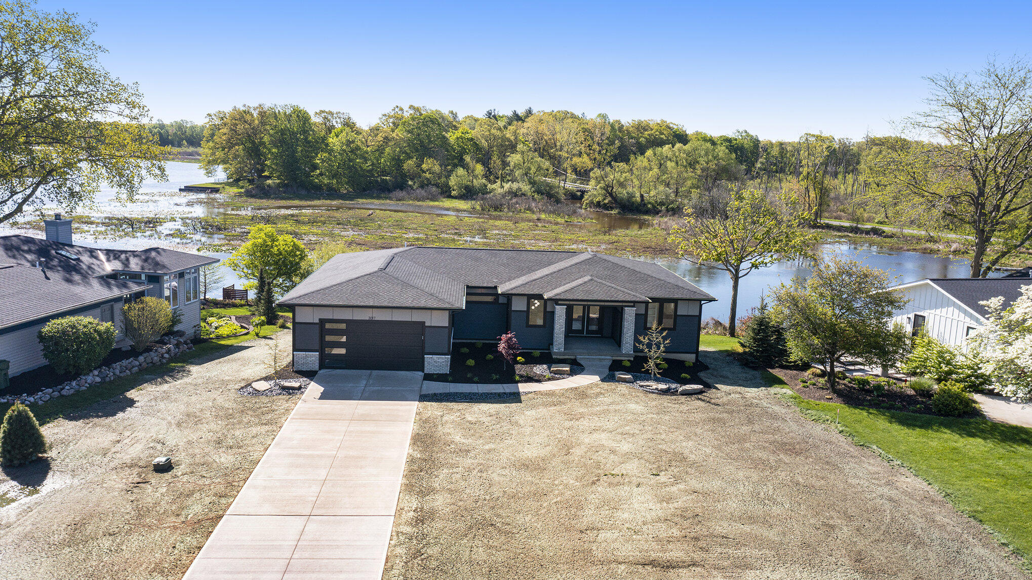 3017 Newport Drive Fennville MI 49408