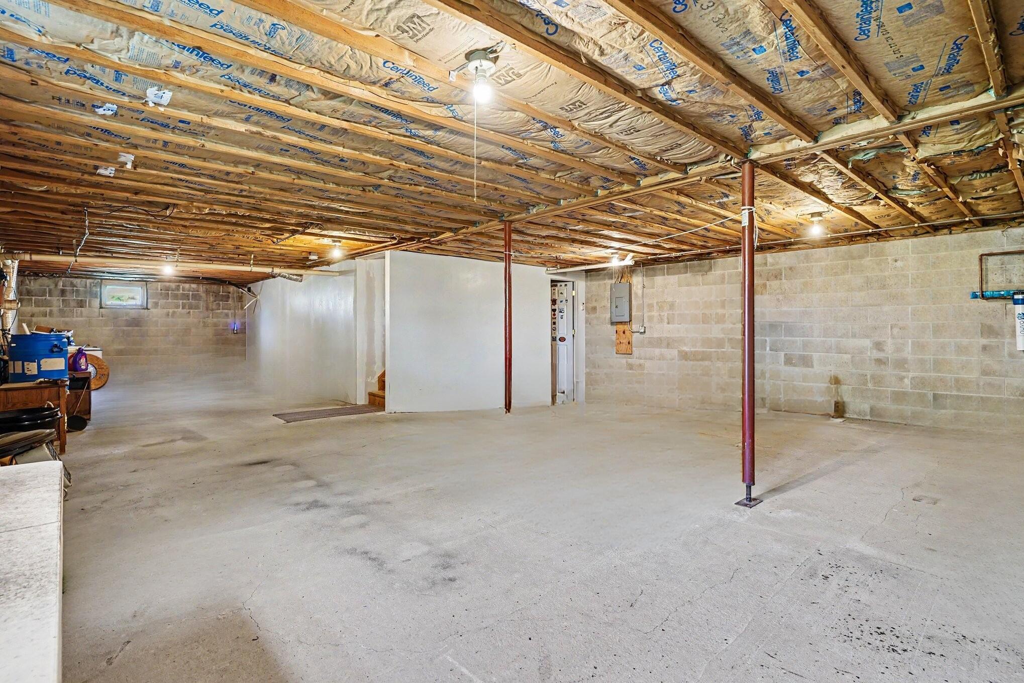 1226 66th Street Fennville MI 49408