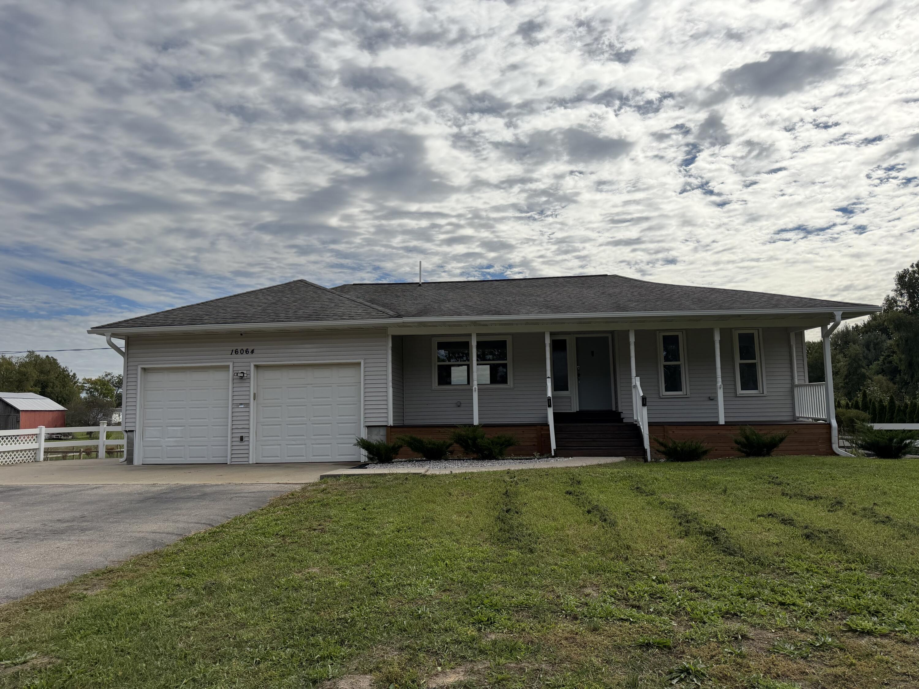 16064 Lincoln Street Grand Haven MI 49417