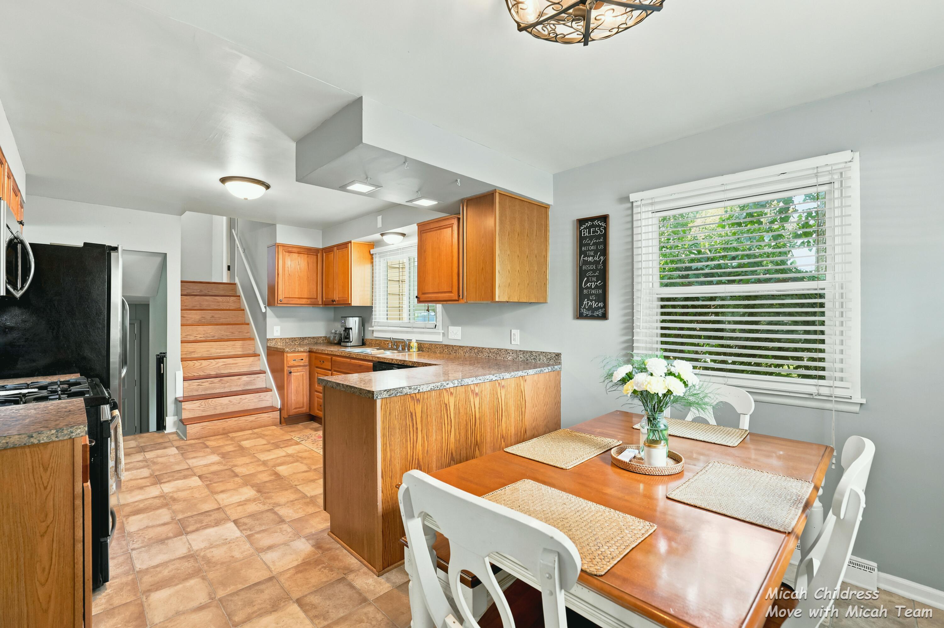3313 Fuller Avenue SE Grand Rapids MI 49508