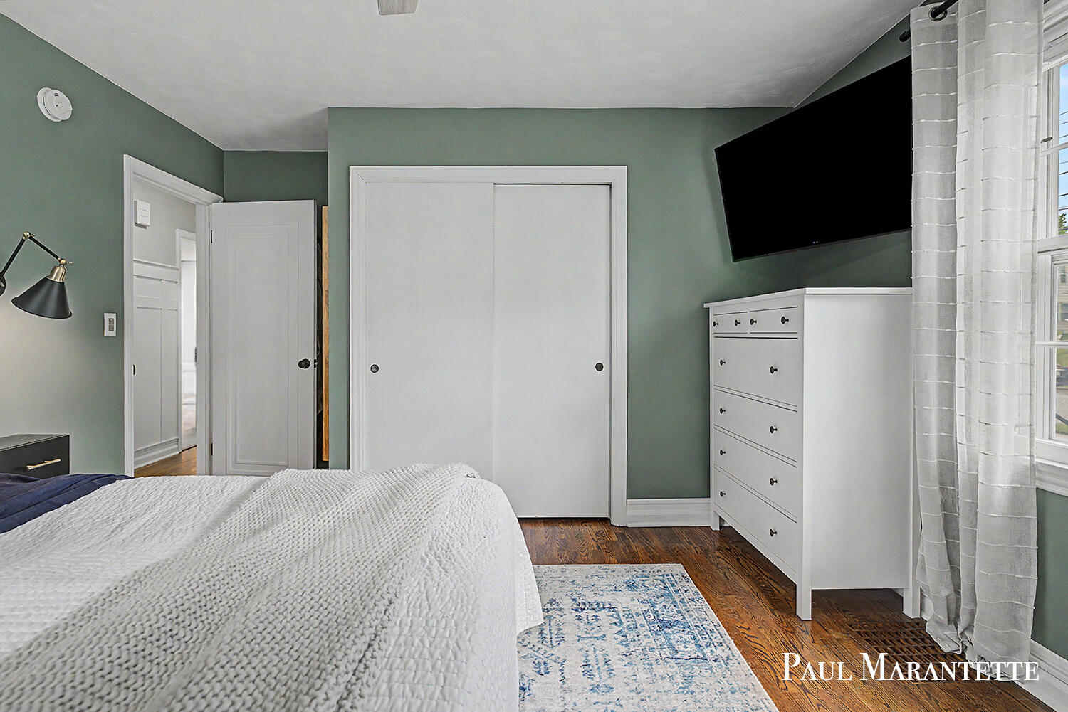 1028 Dorroll Street NE Grand Rapids MI 49505