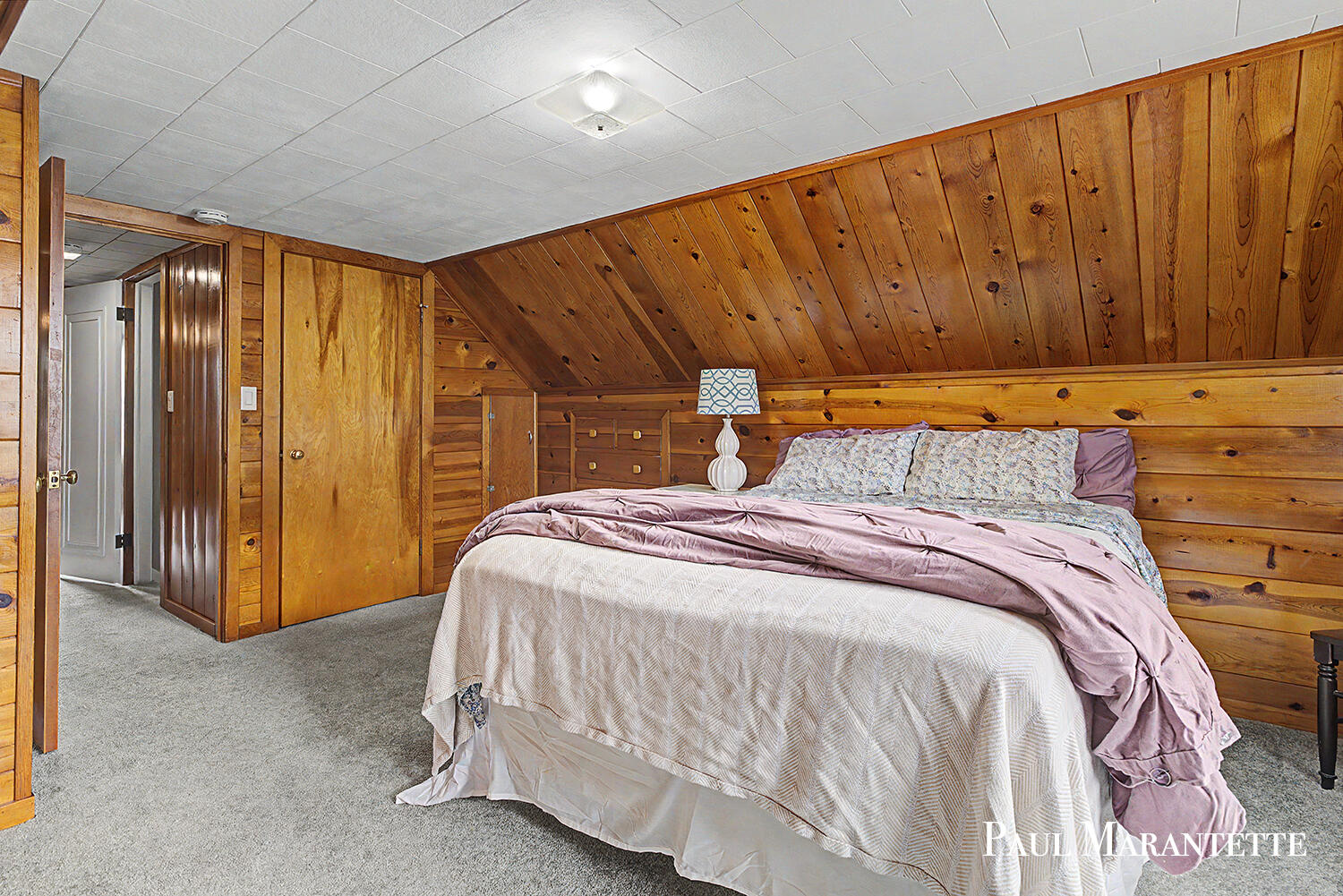 1028 Dorroll Street NE Grand Rapids MI 49505
