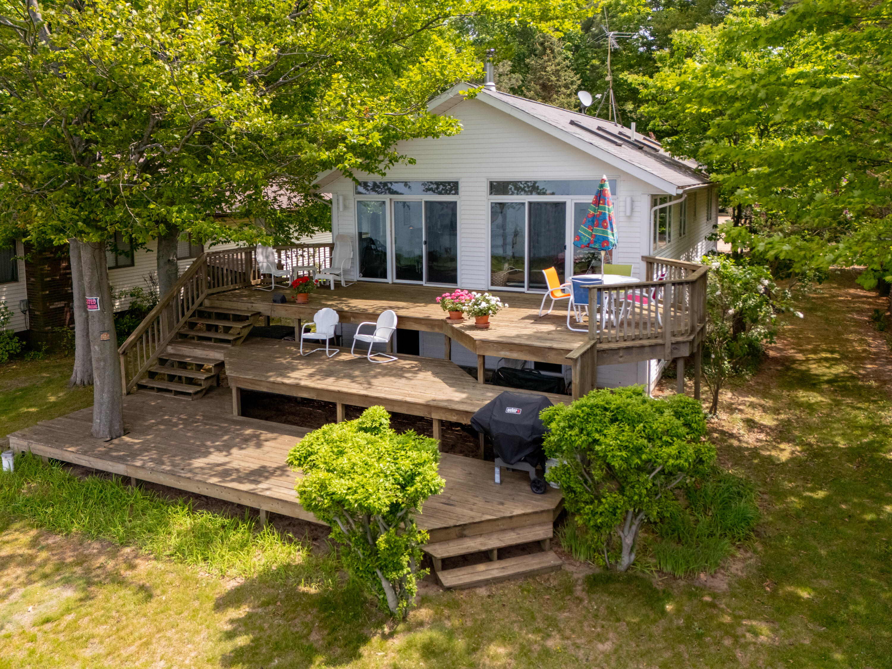 1192 Cherry Drive South Haven MI 49090