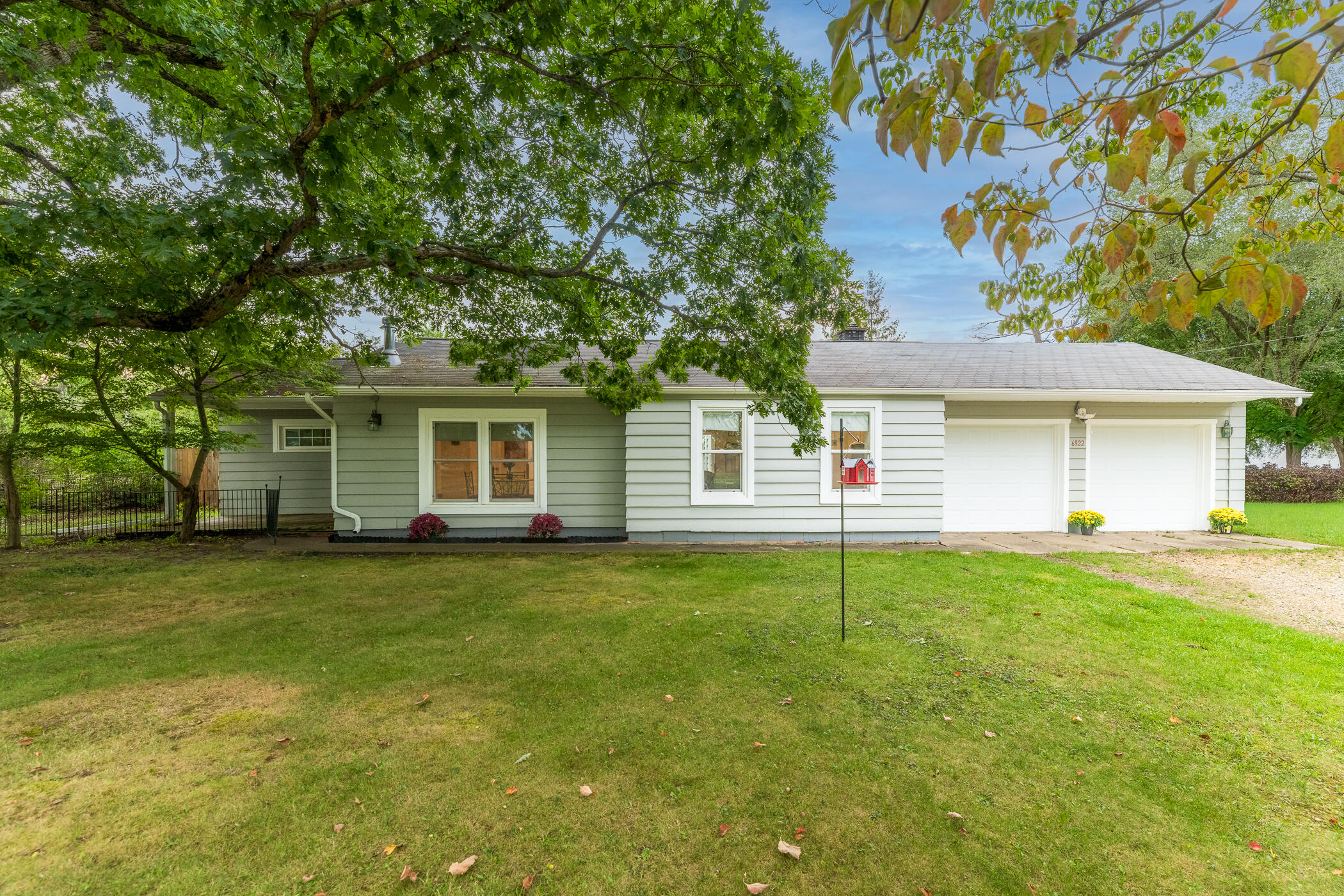 6922 Lovers Lane Portage MI 49002