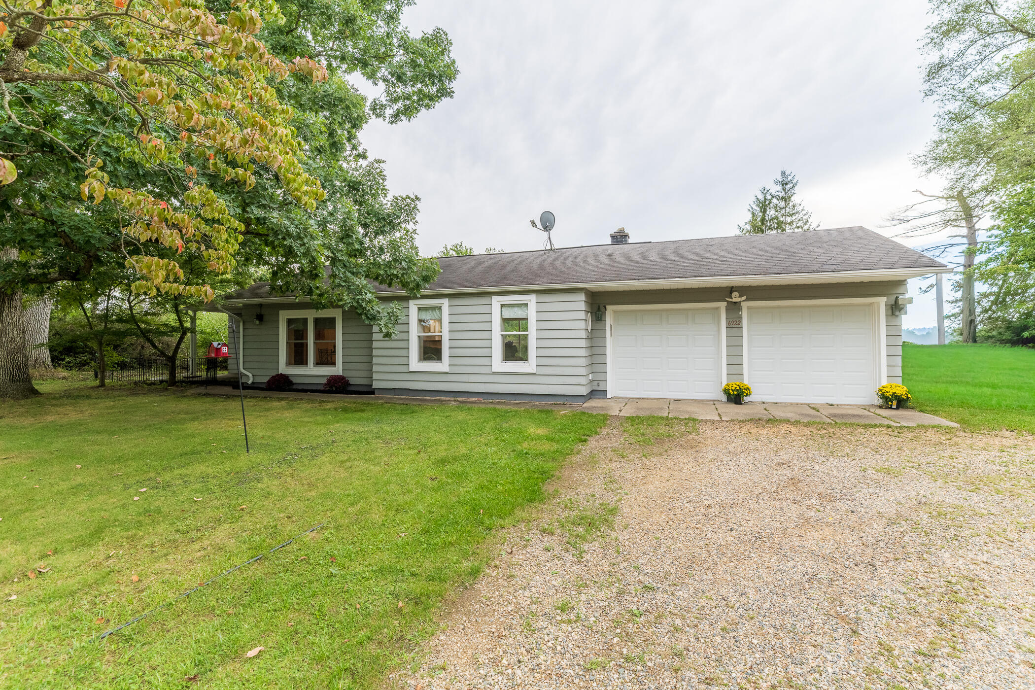 6922 Lovers Lane Portage MI 49002