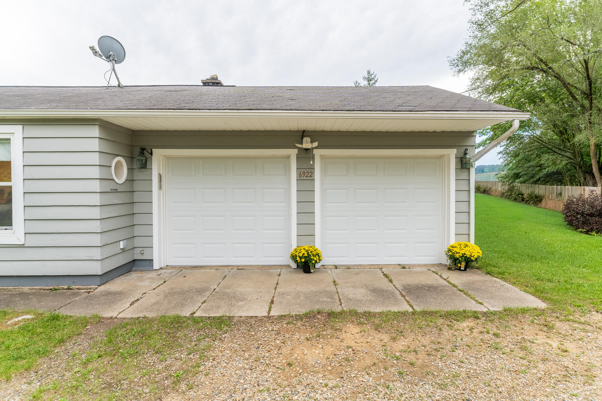 6922 Lovers Lane Portage MI 49002