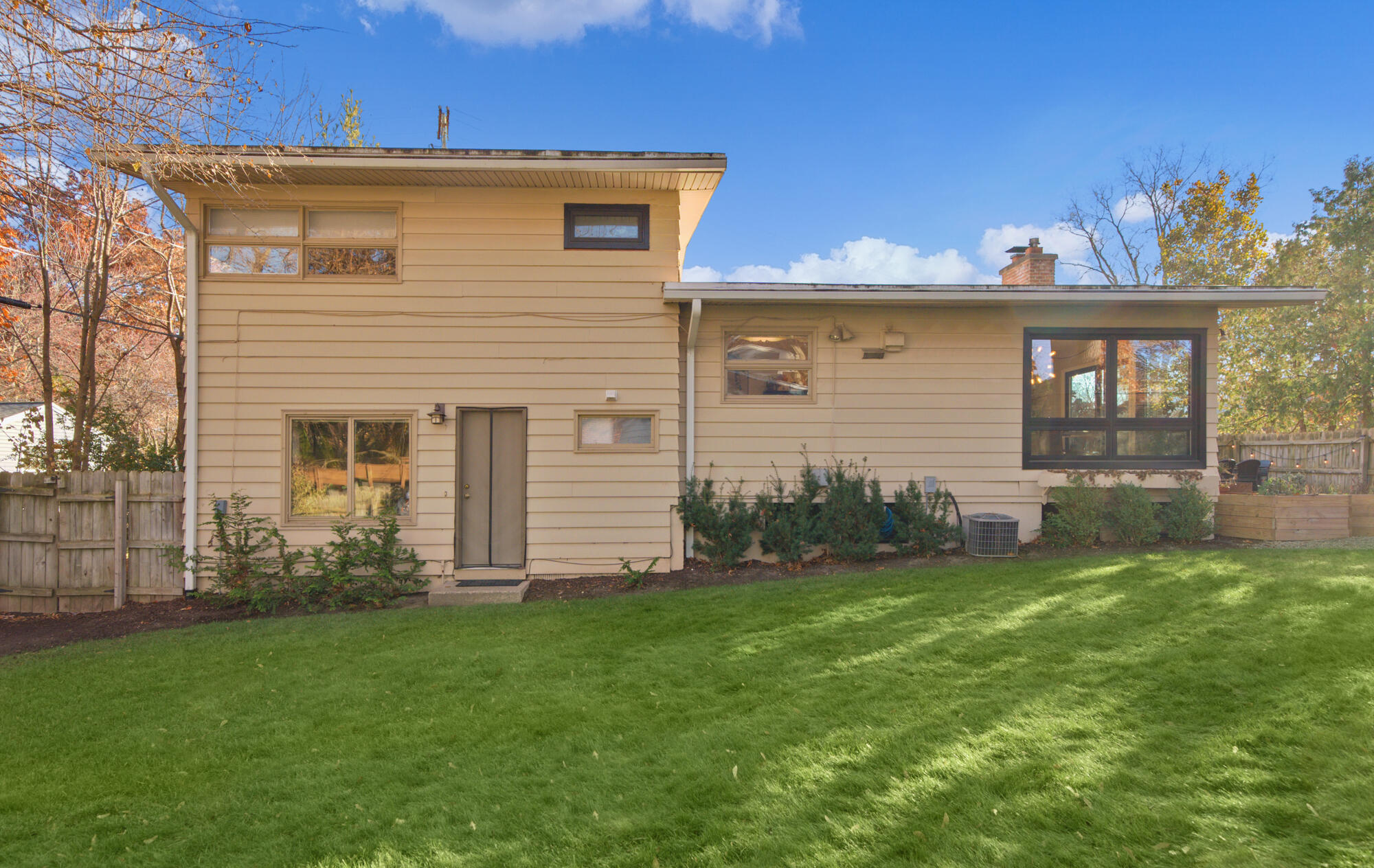 1353 Pinecrest Avenue SE East Grand Rapids MI 49506