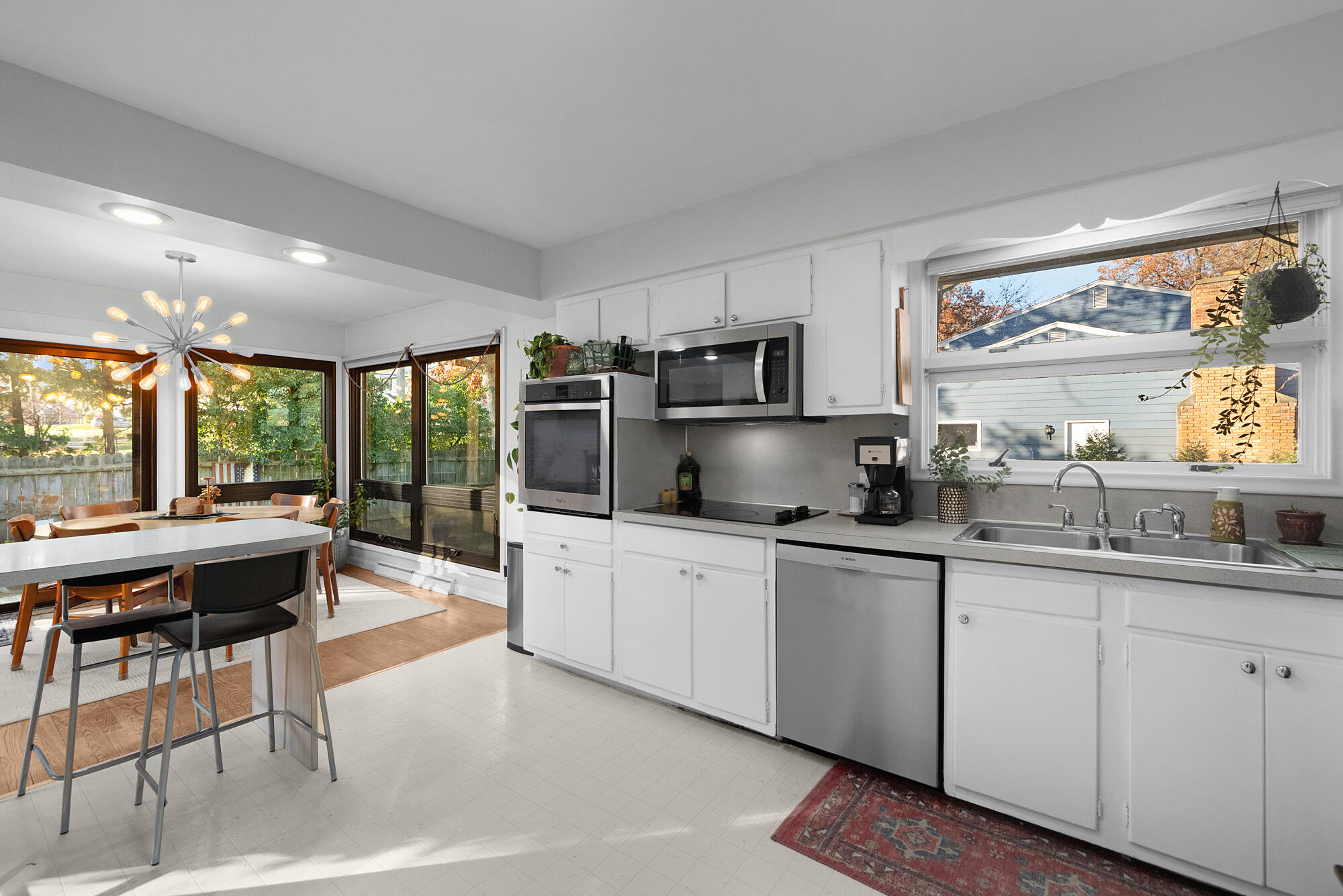 1353 Pinecrest Avenue SE East Grand Rapids MI 49506