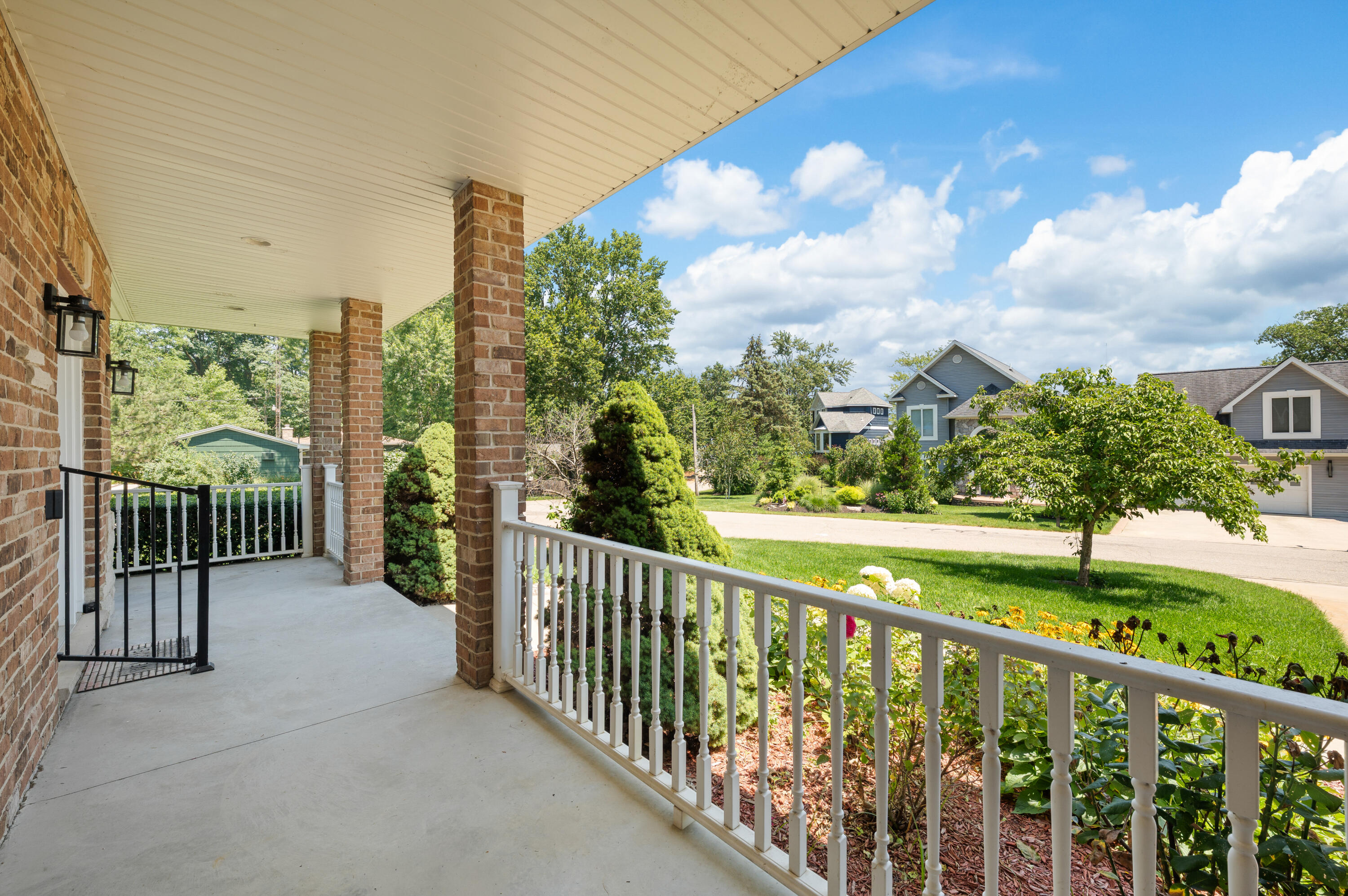 5036 Shoreview Drive Coloma MI 49038