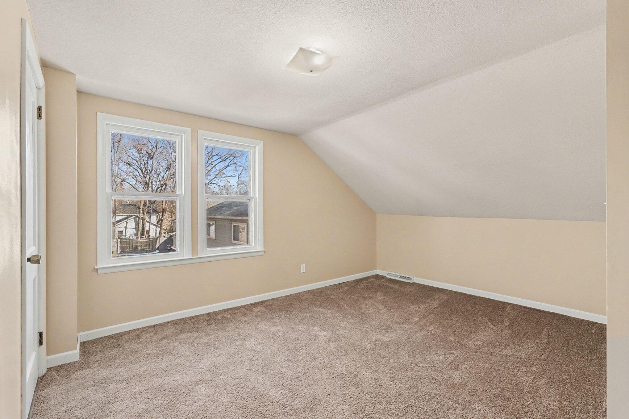 892 W Forest Avenue Muskegon MI 49441