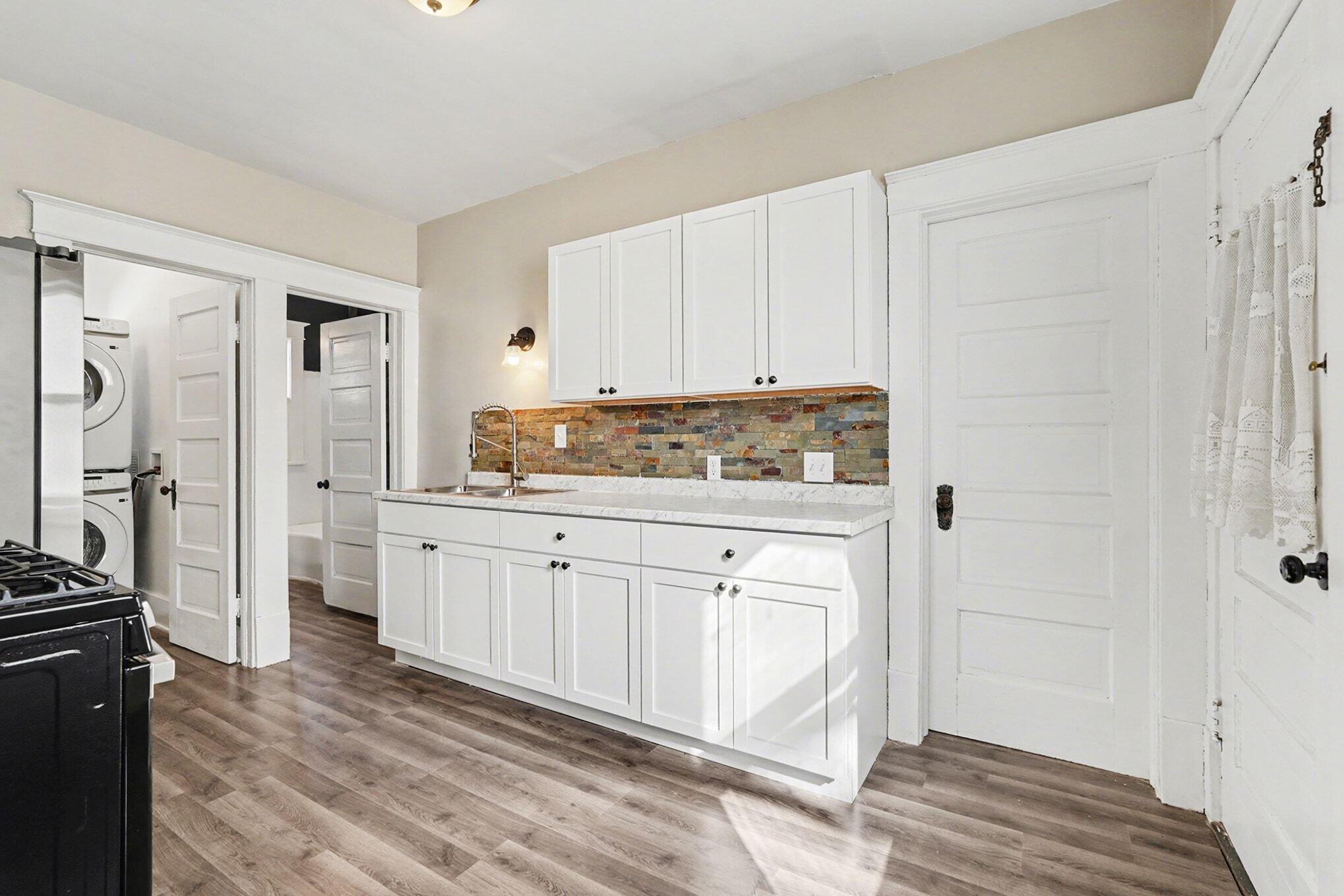 892 W Forest Avenue Muskegon MI 49441