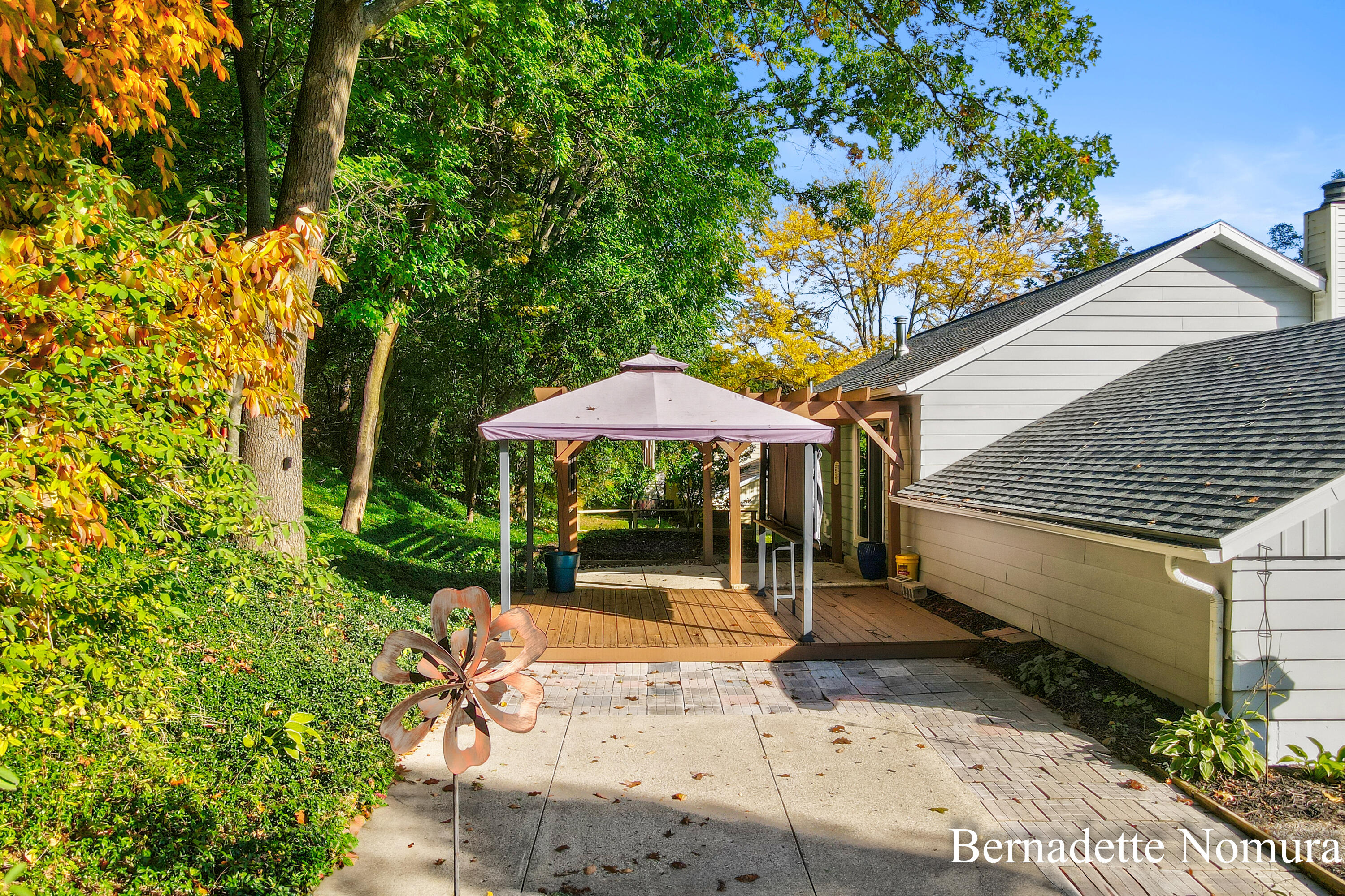 3745 Algansee Drive NE Grand Rapids MI 49525