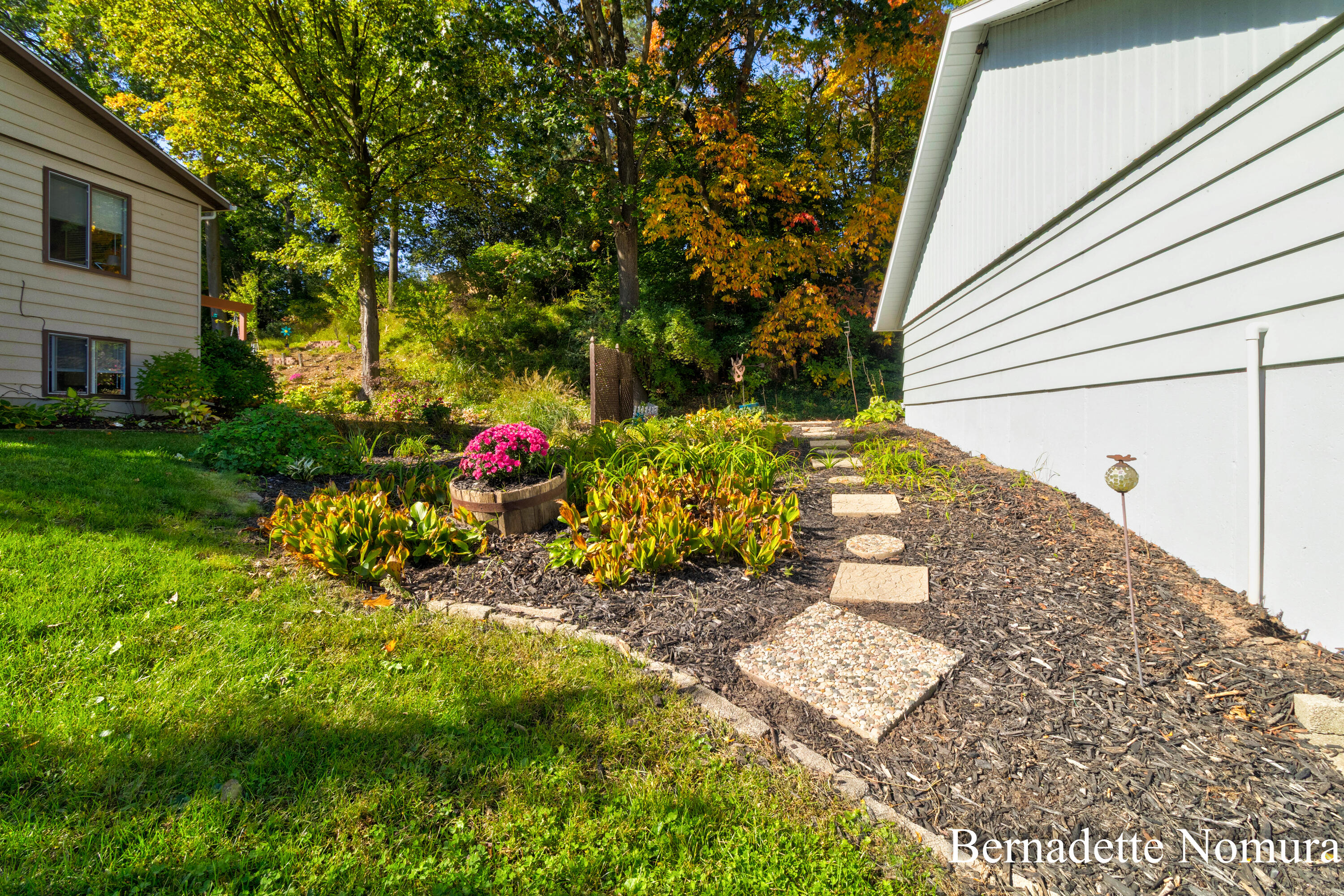 3745 Algansee Drive NE Grand Rapids MI 49525